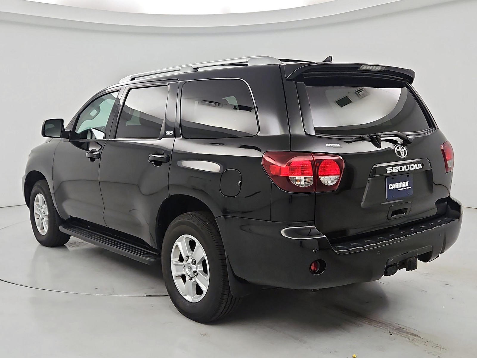 2018 Toyota Sequoia SR5 - Photo 7