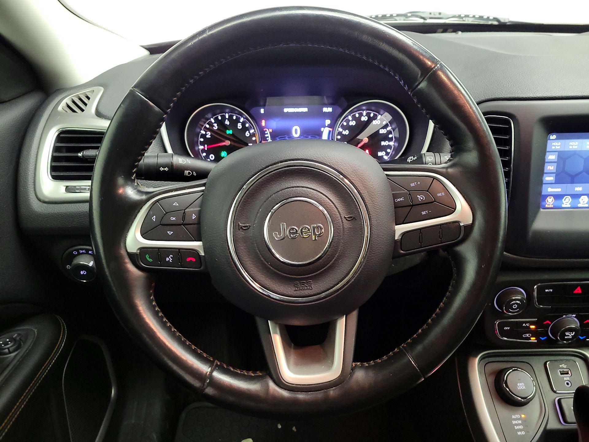Thumbnail: 2018 Jeep Compass - 10