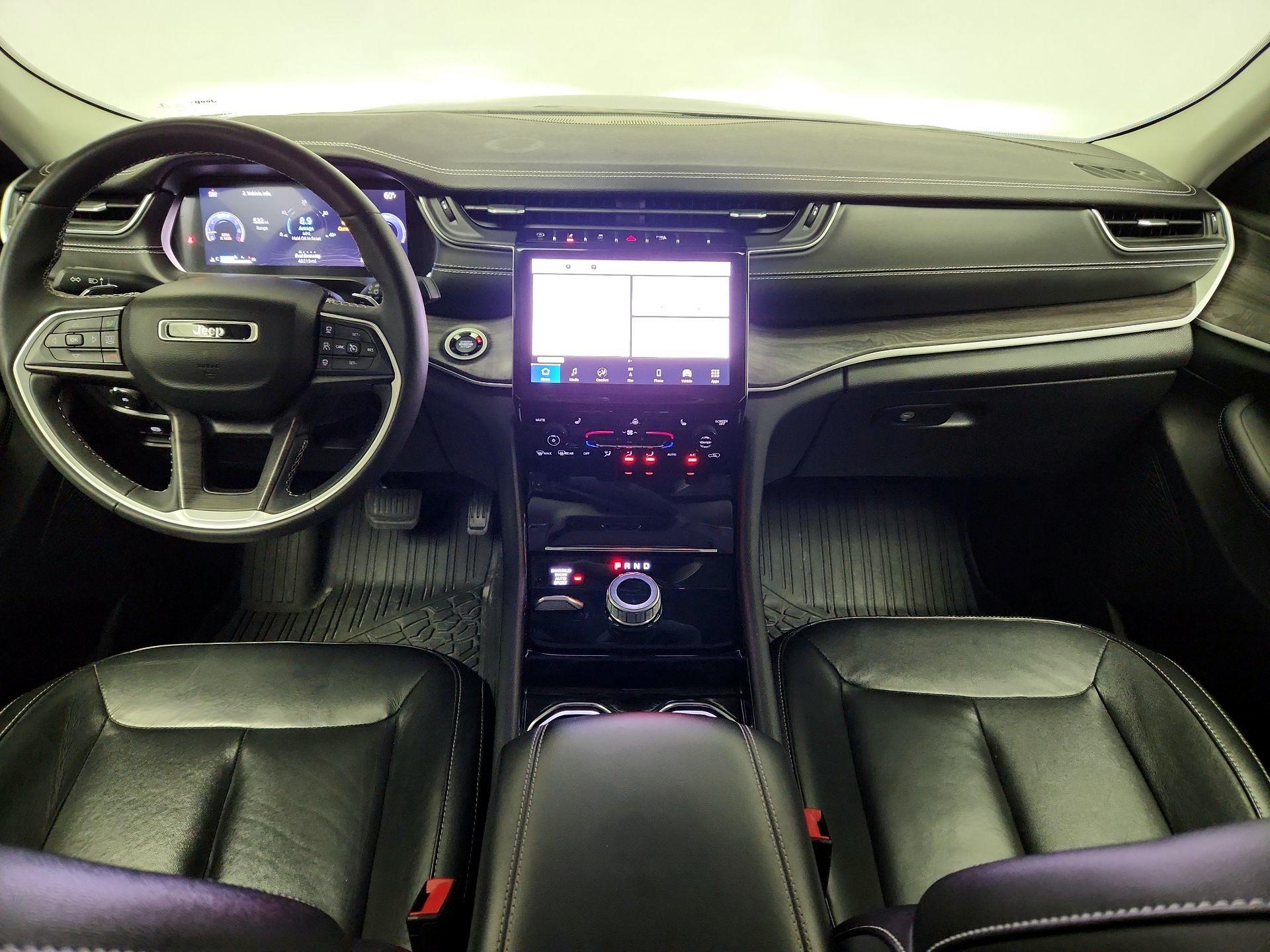 Thumbnail: 2023 Jeep Grand Cherokee - 9