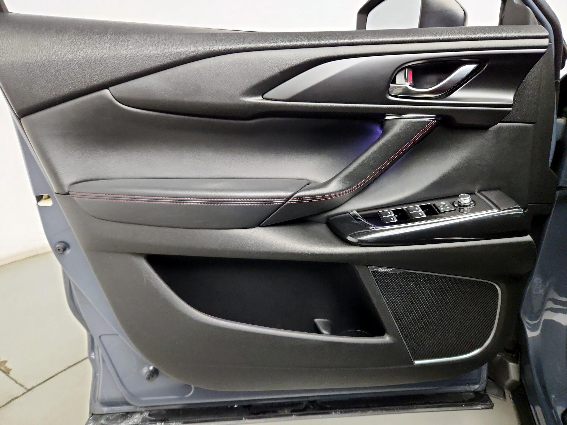 Thumbnail: 2022 Mazda CX-9 - 12