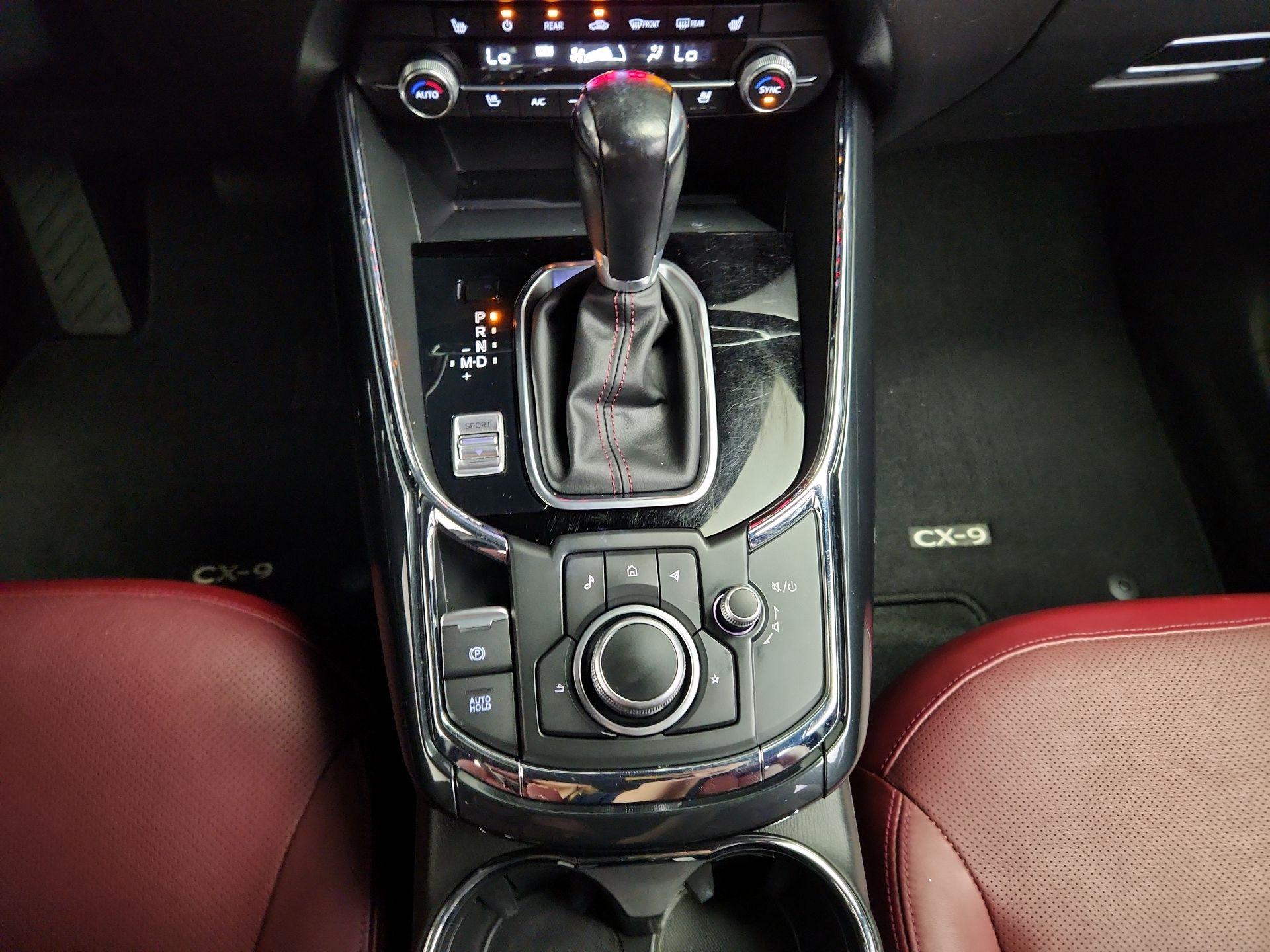 Thumbnail: 2022 Mazda CX-9 - 18
