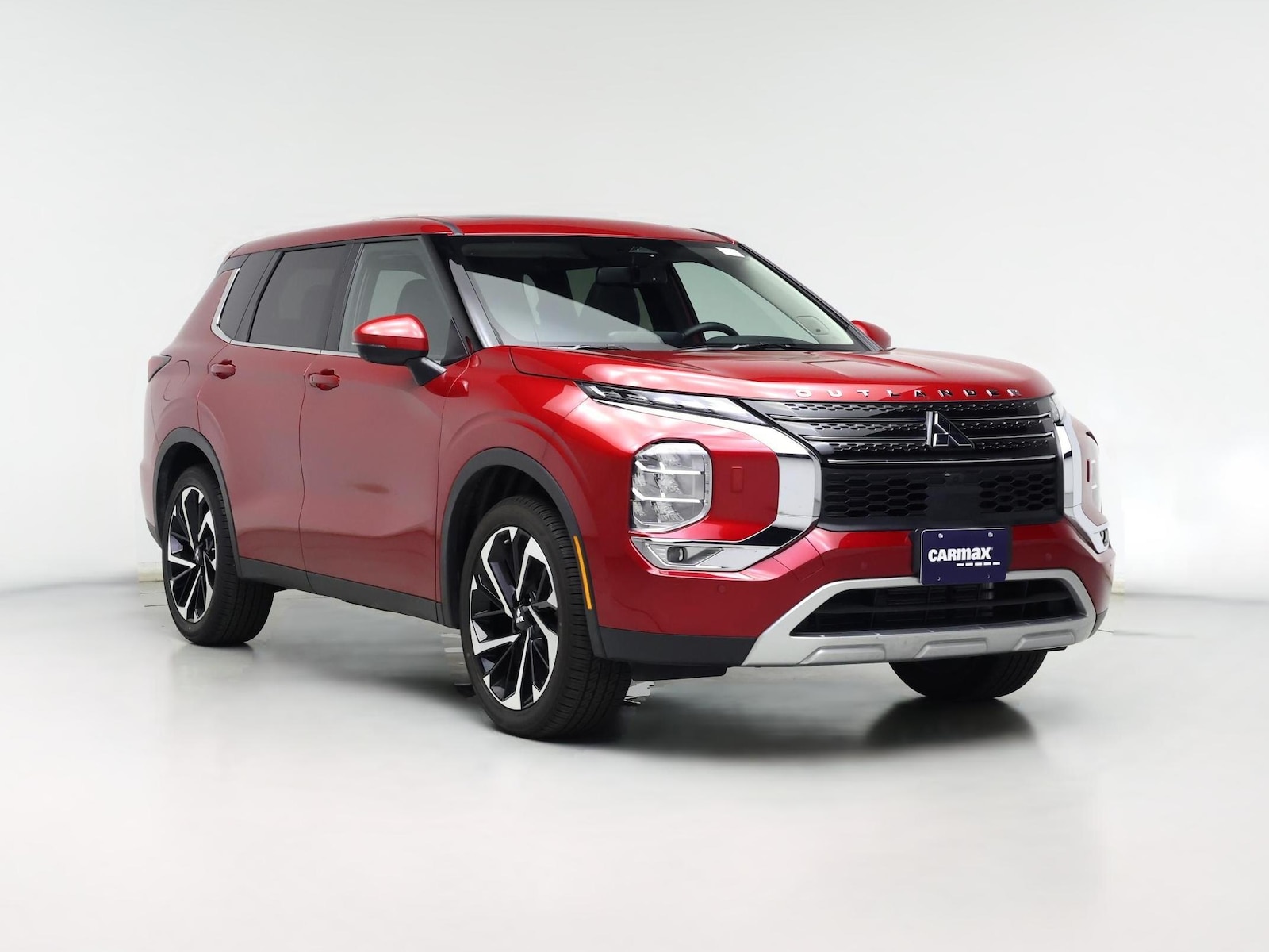 2024 Mitsubishi Outlander SE - Photo 1