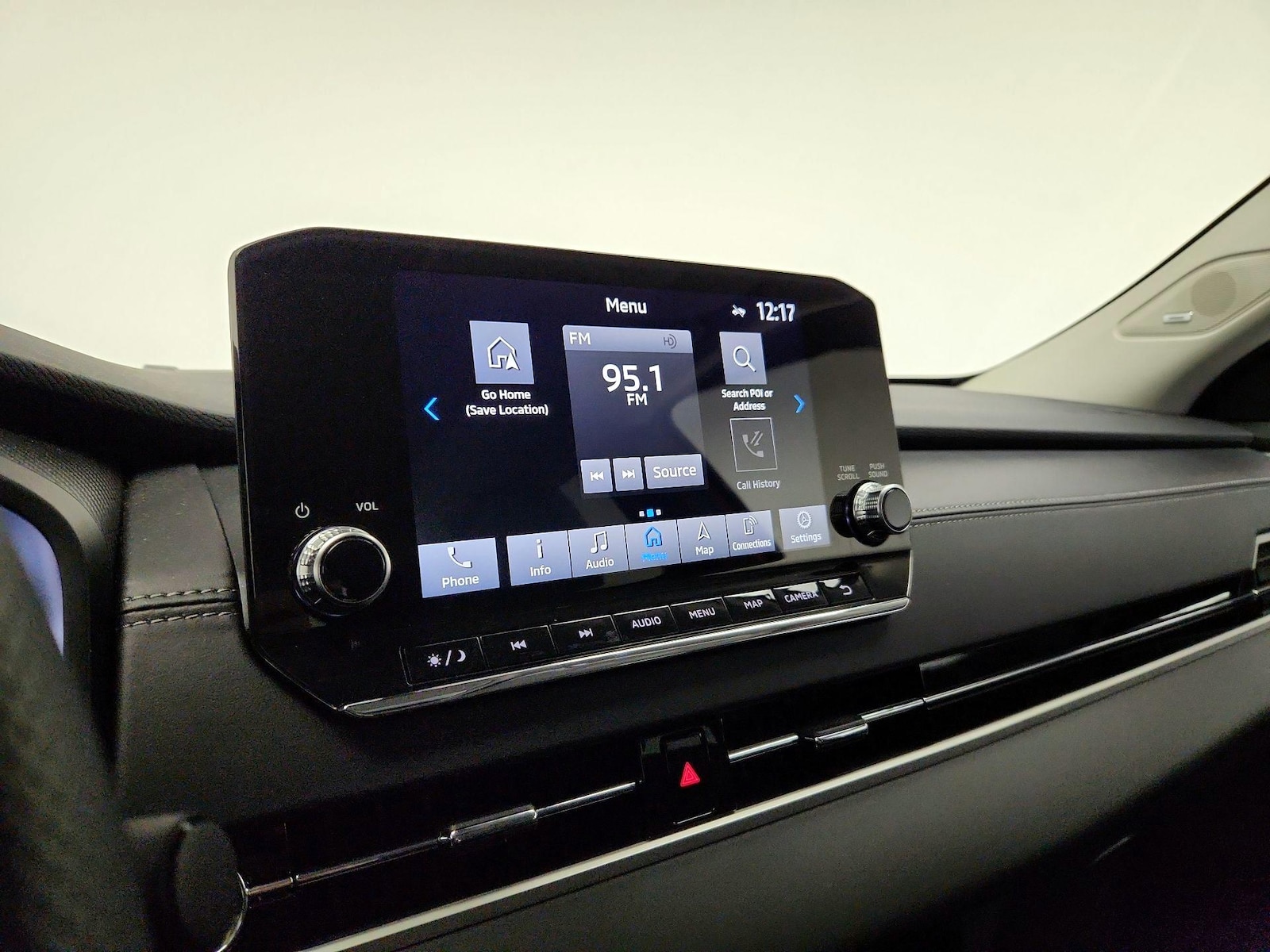 2024 Mitsubishi Outlander SE - Photo 17