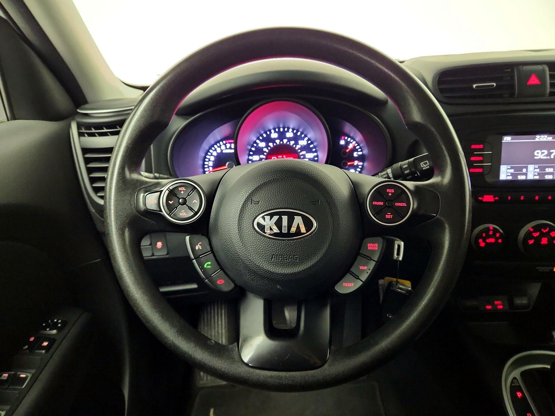 Thumbnail: 2018 Kia Soul - 10