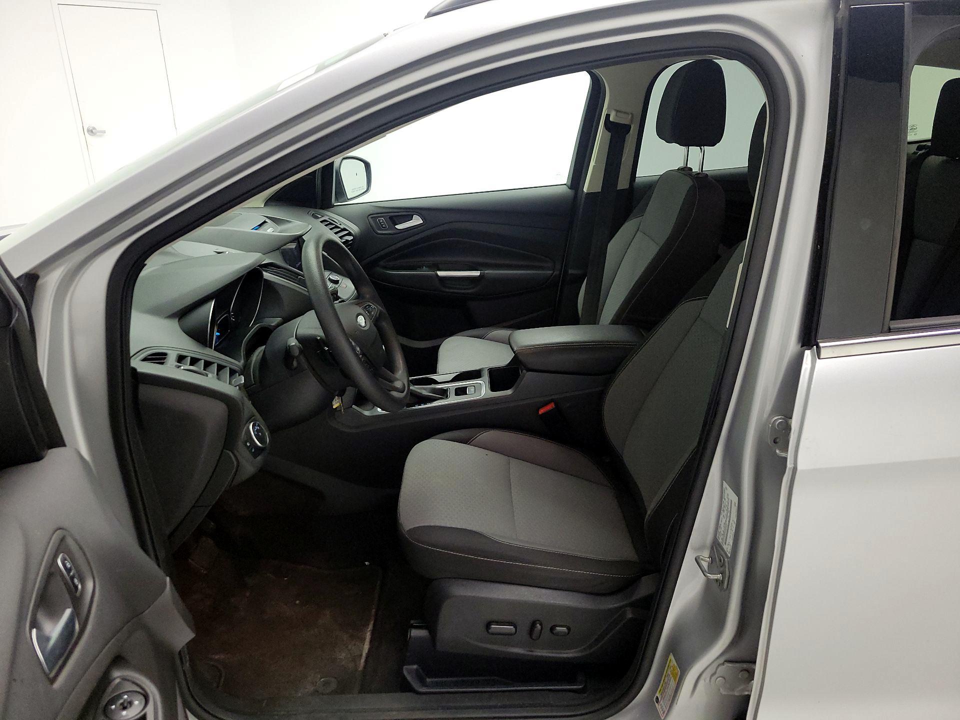 Thumbnail: 2017 Ford Escape - 11