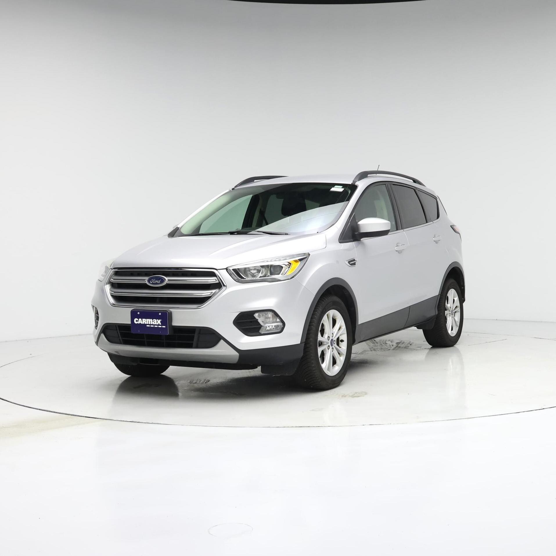 Thumbnail: 2017 Ford Escape - 4