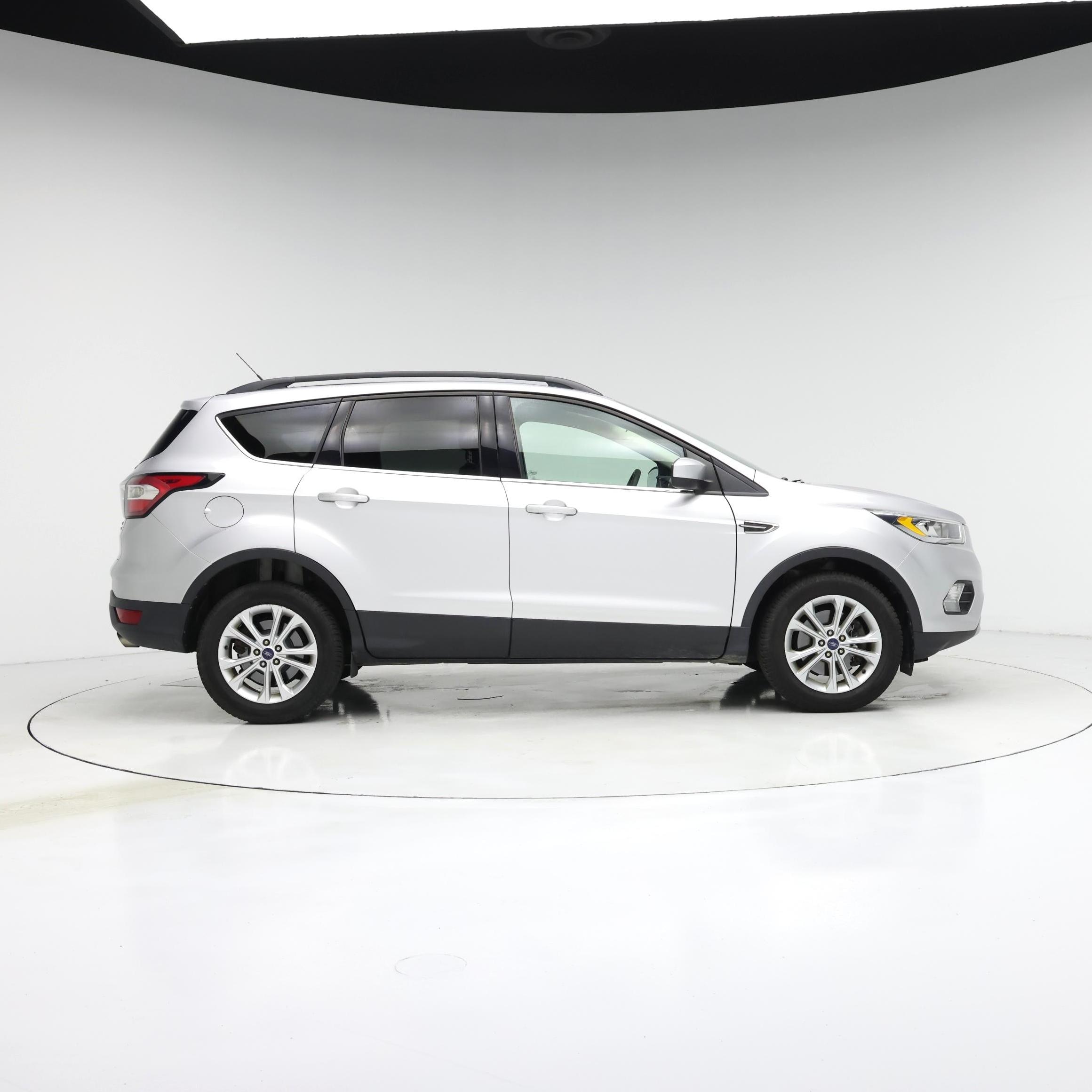 Thumbnail: 2017 Ford Escape - 7