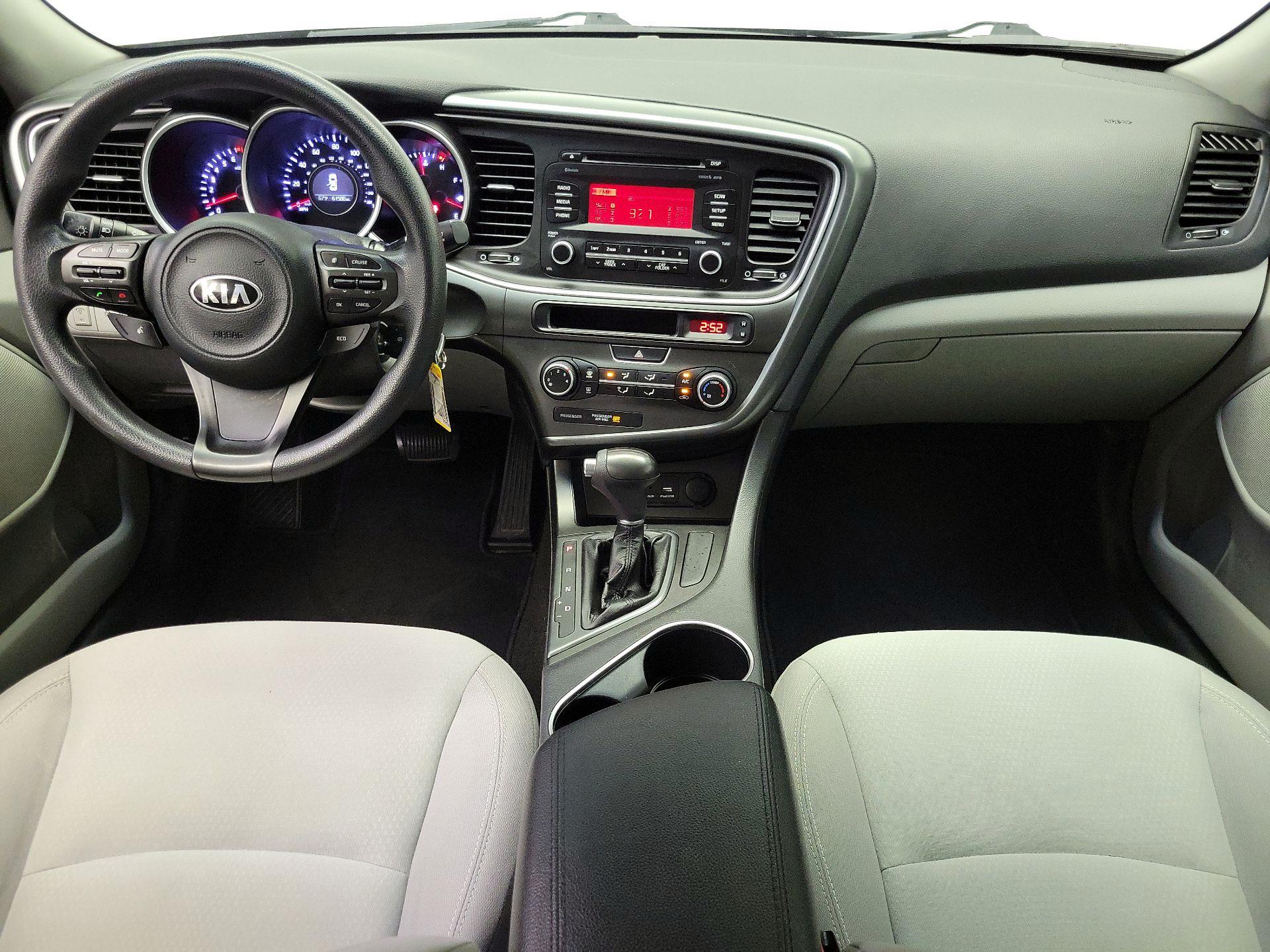 Thumbnail: 2015 Kia Optima - 9