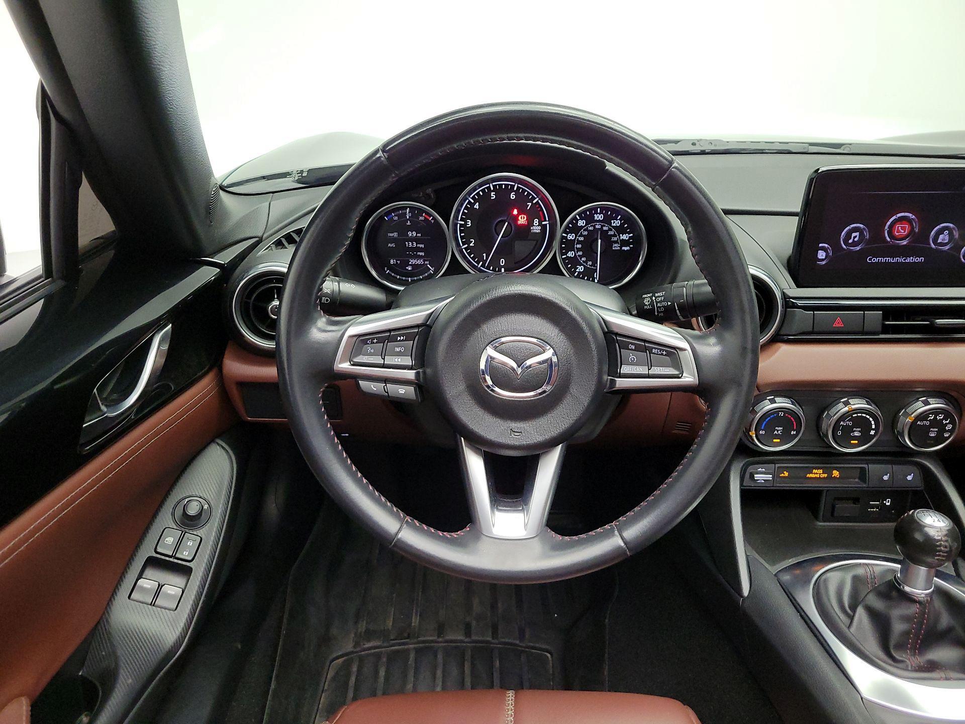 Thumbnail: 2019 Mazda MX-5 Miata - 10