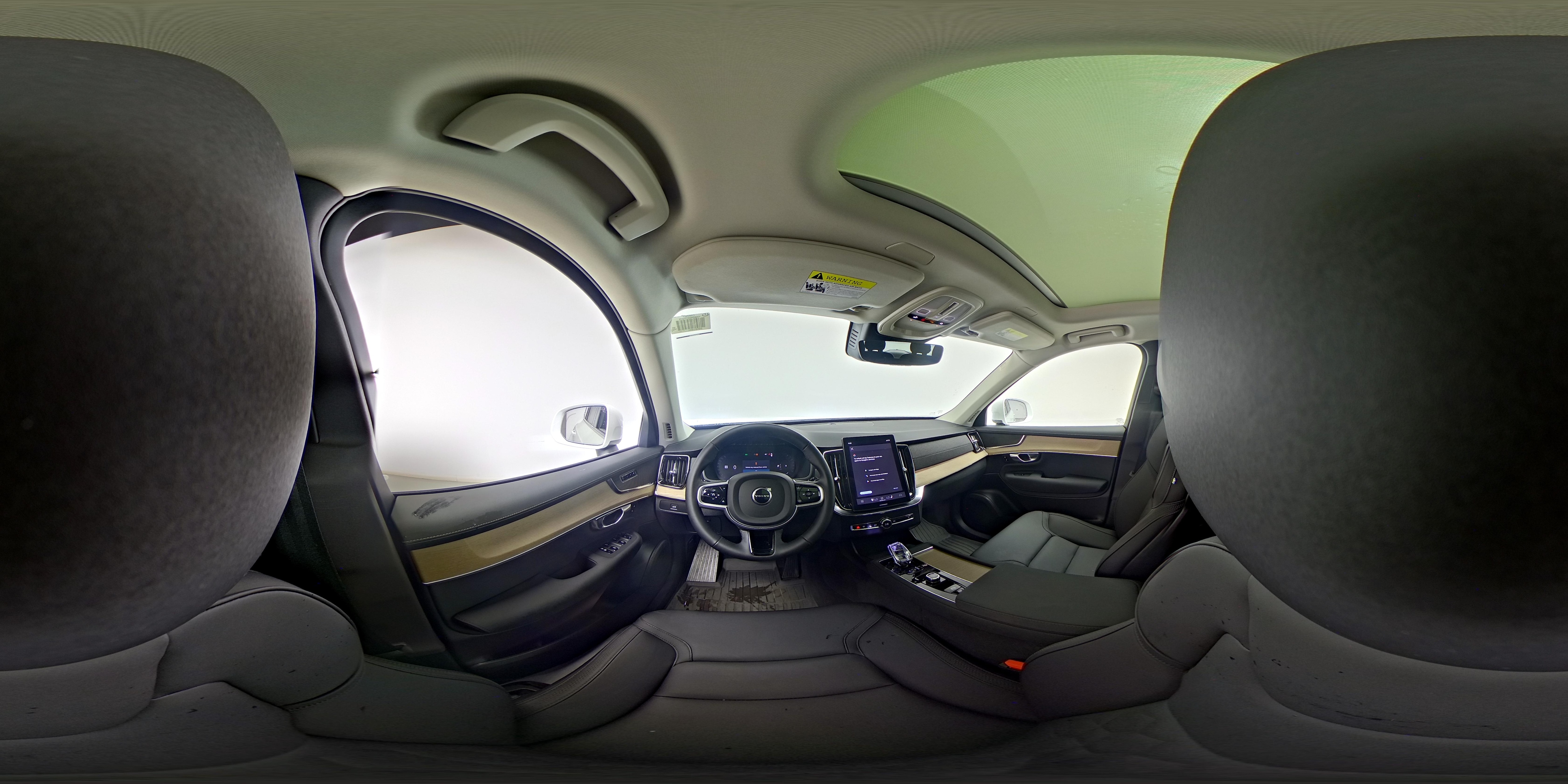 2025 Volvo XC90 Plus - Photo 29
