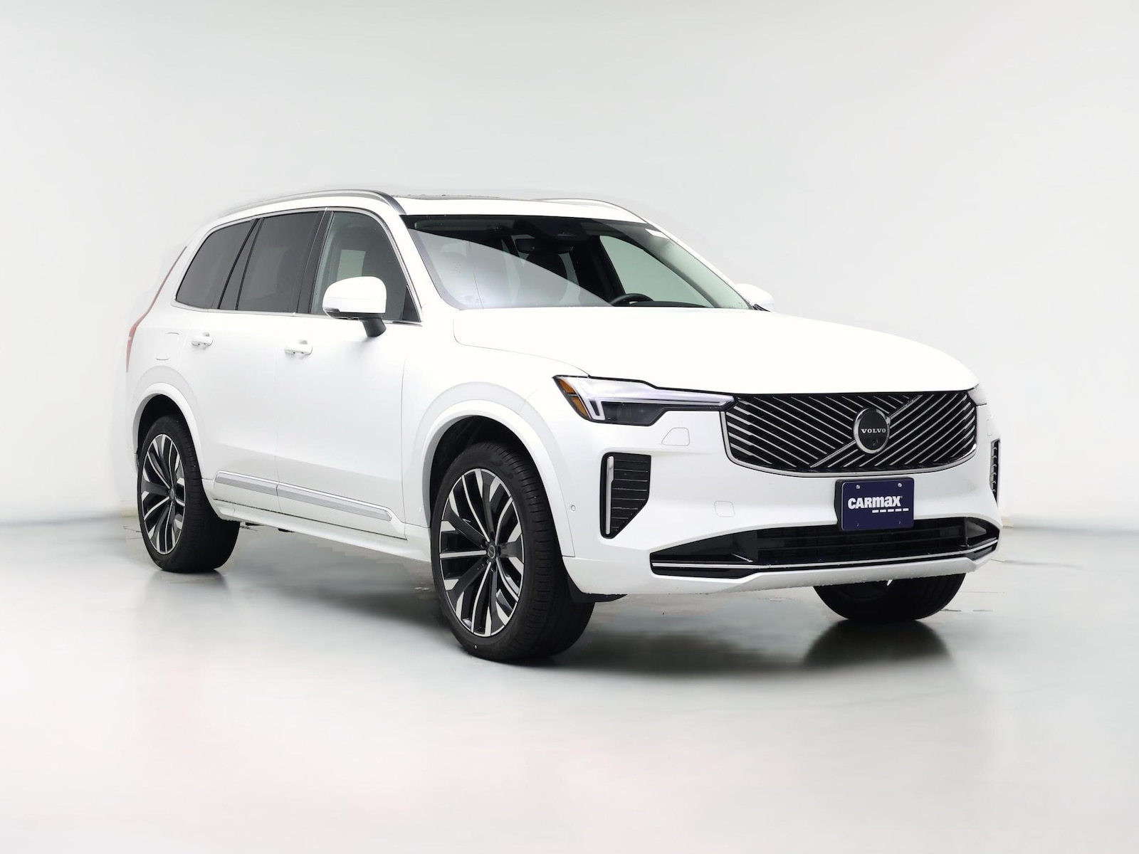 2025 Volvo XC90 Plus