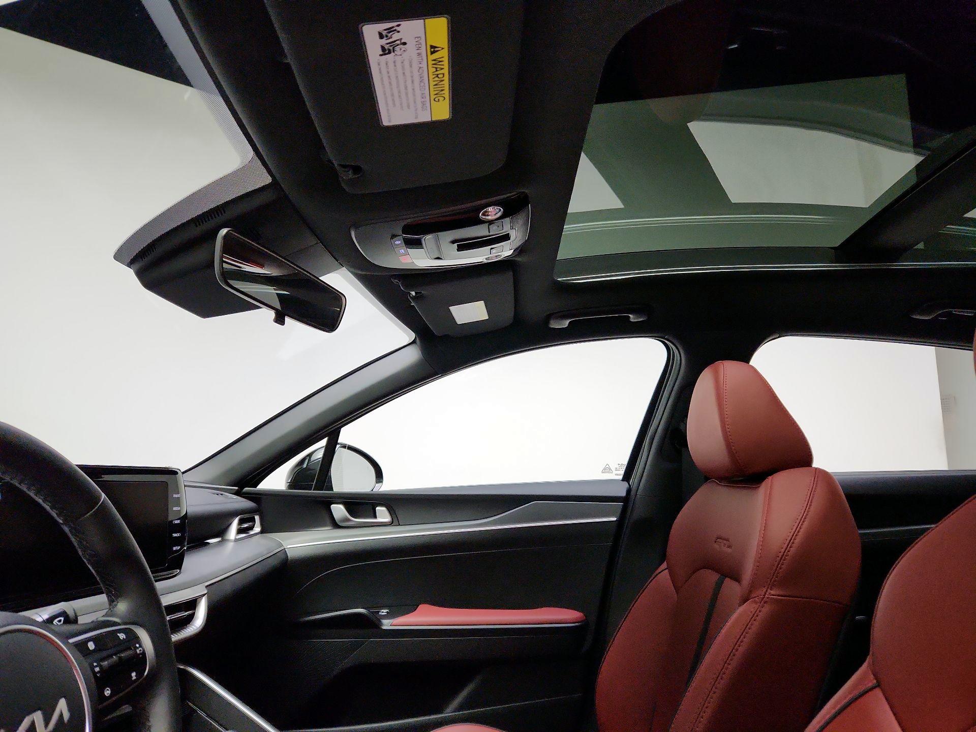 Thumbnail: 2024 Kia K5 - 18