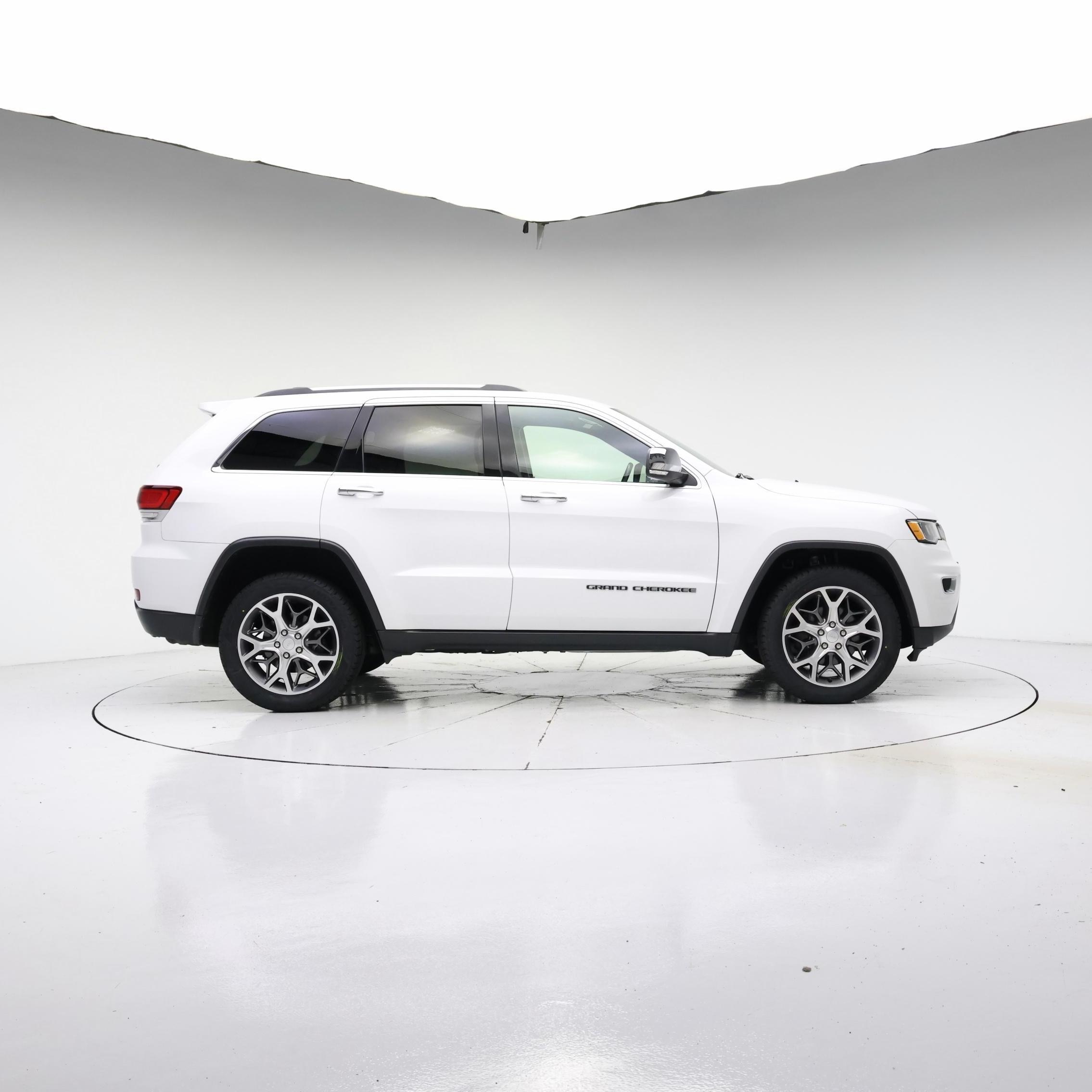Thumbnail: 2020 Jeep Grand Cherokee - 7
