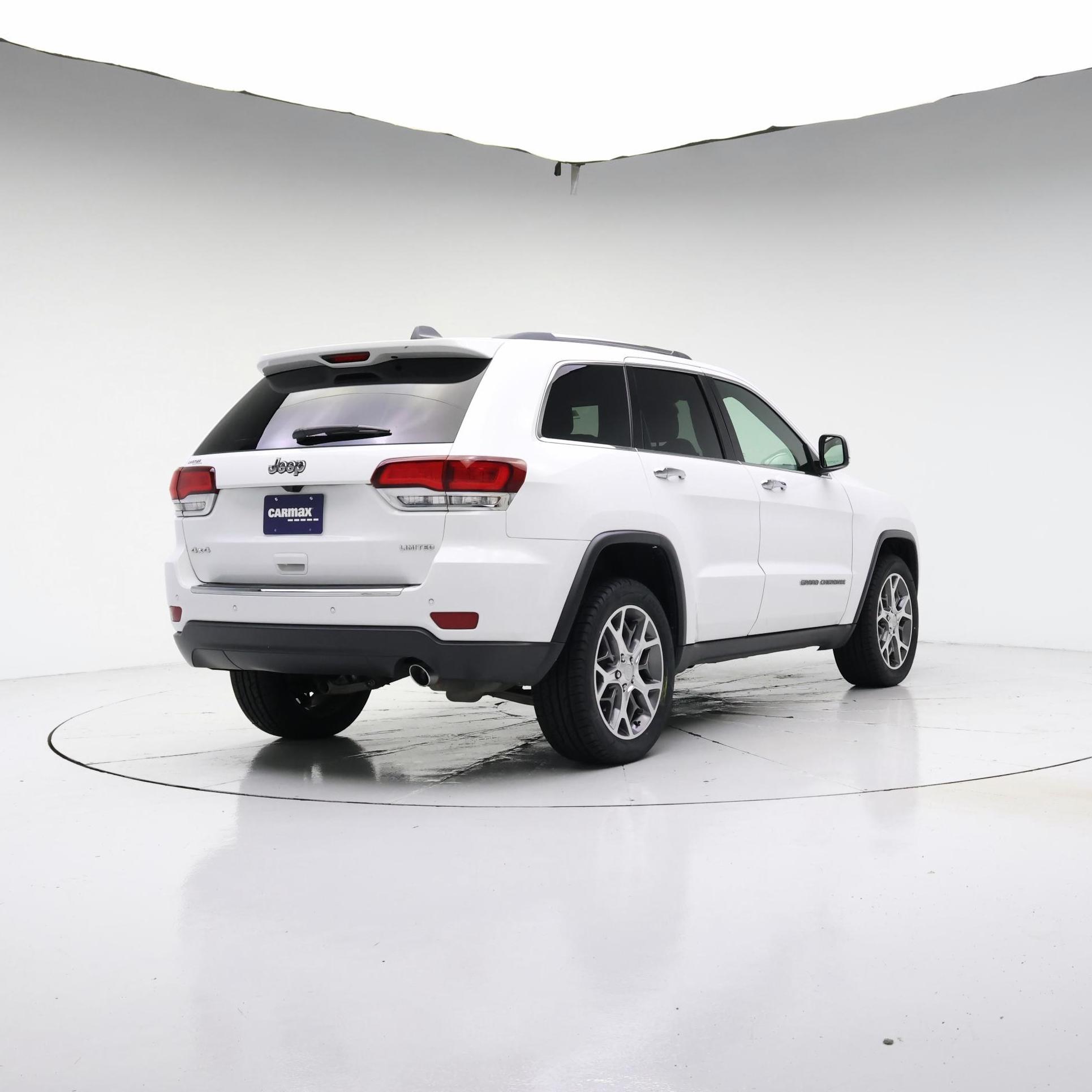 Thumbnail: 2020 Jeep Grand Cherokee - 8