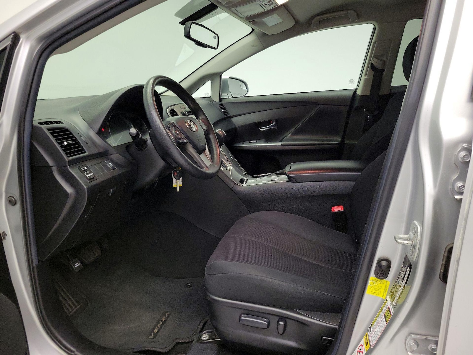 2014 Toyota Venza LE - Photo 12