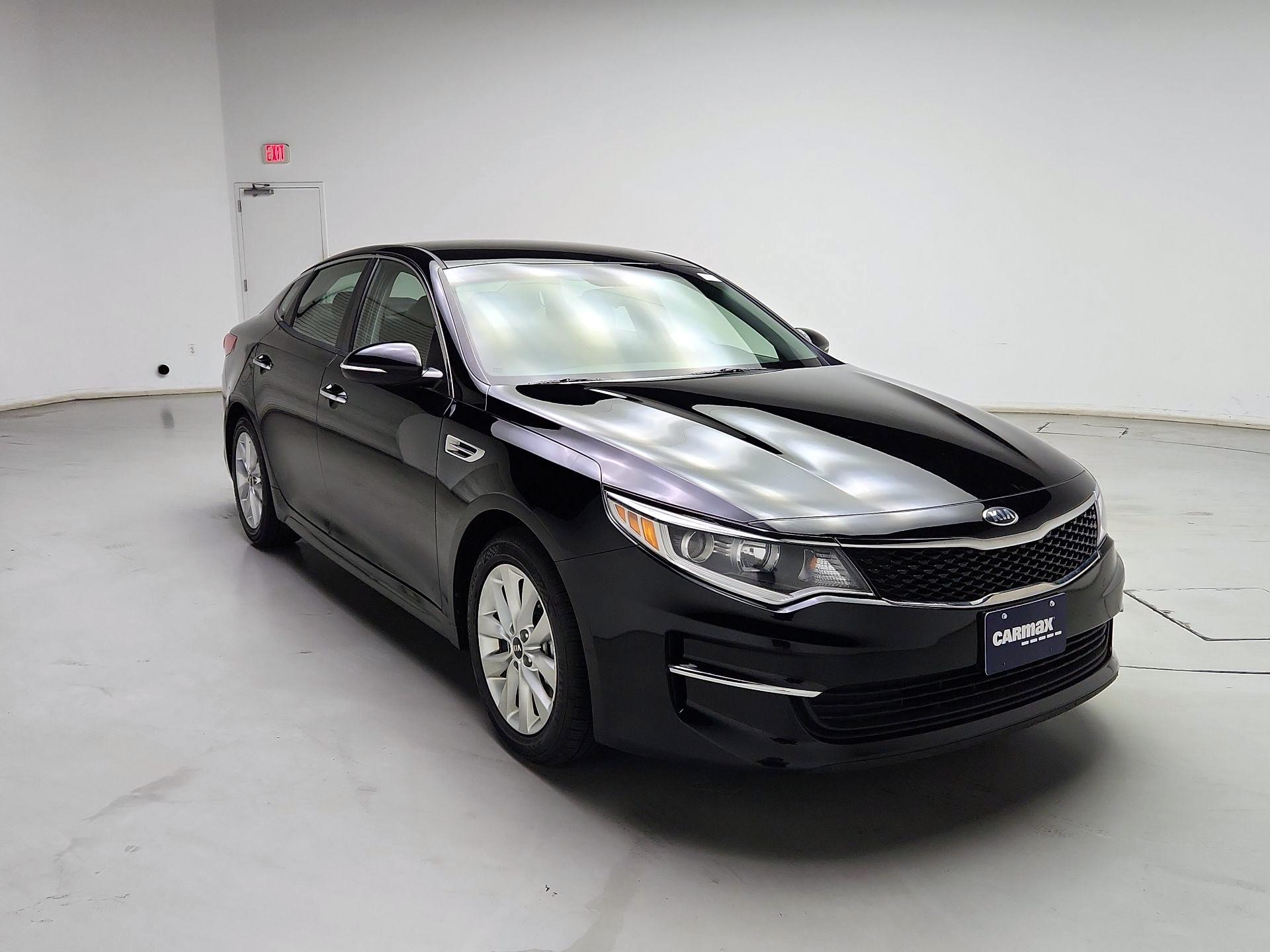 Black 2018 Kia Optima Sedan Front-Wheel Drive Automatic