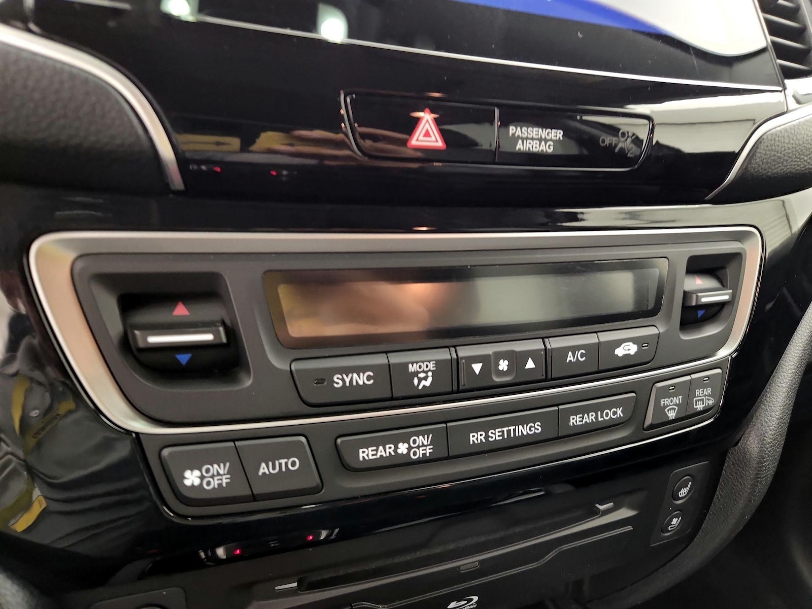 2020 Honda Pilot Elite - Photo 17