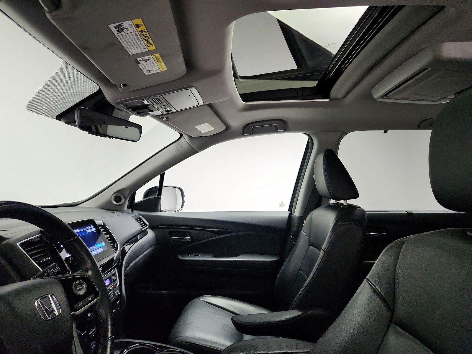 Sunroof(s) & Overhead Airbags