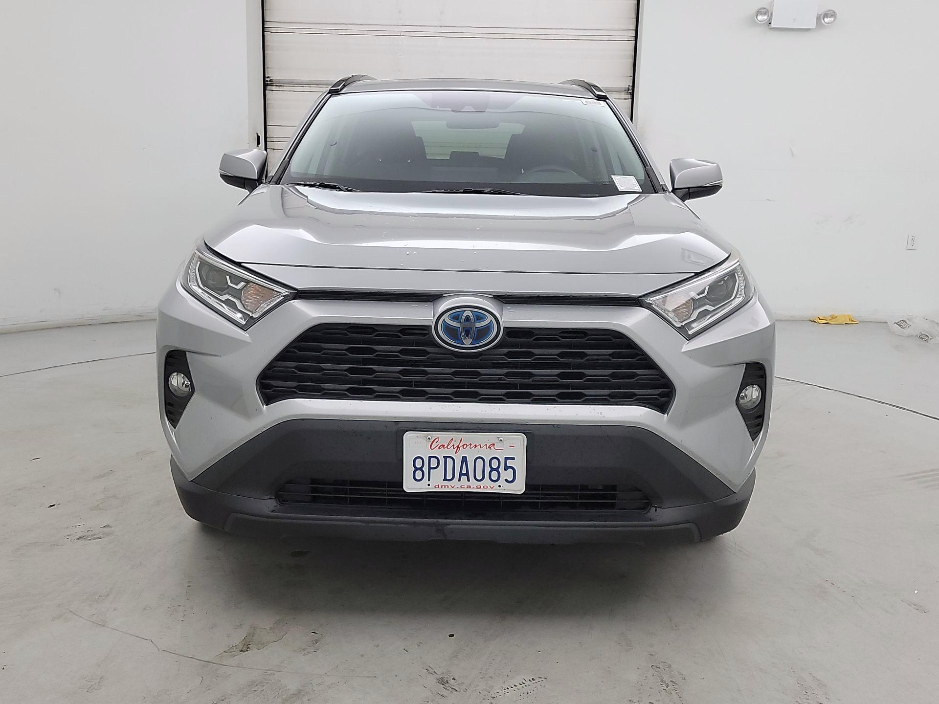 Thumbnail: 2020 Toyota RAV4 - 2