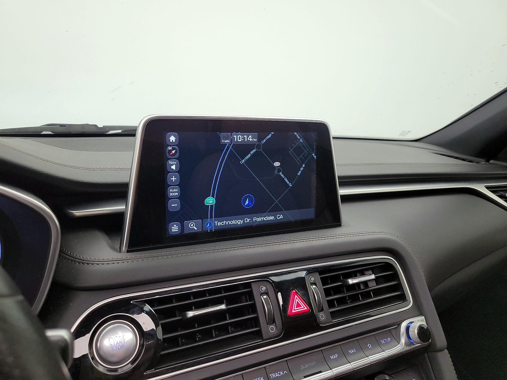 Thumbnail: 2021 Genesis G70 - 12