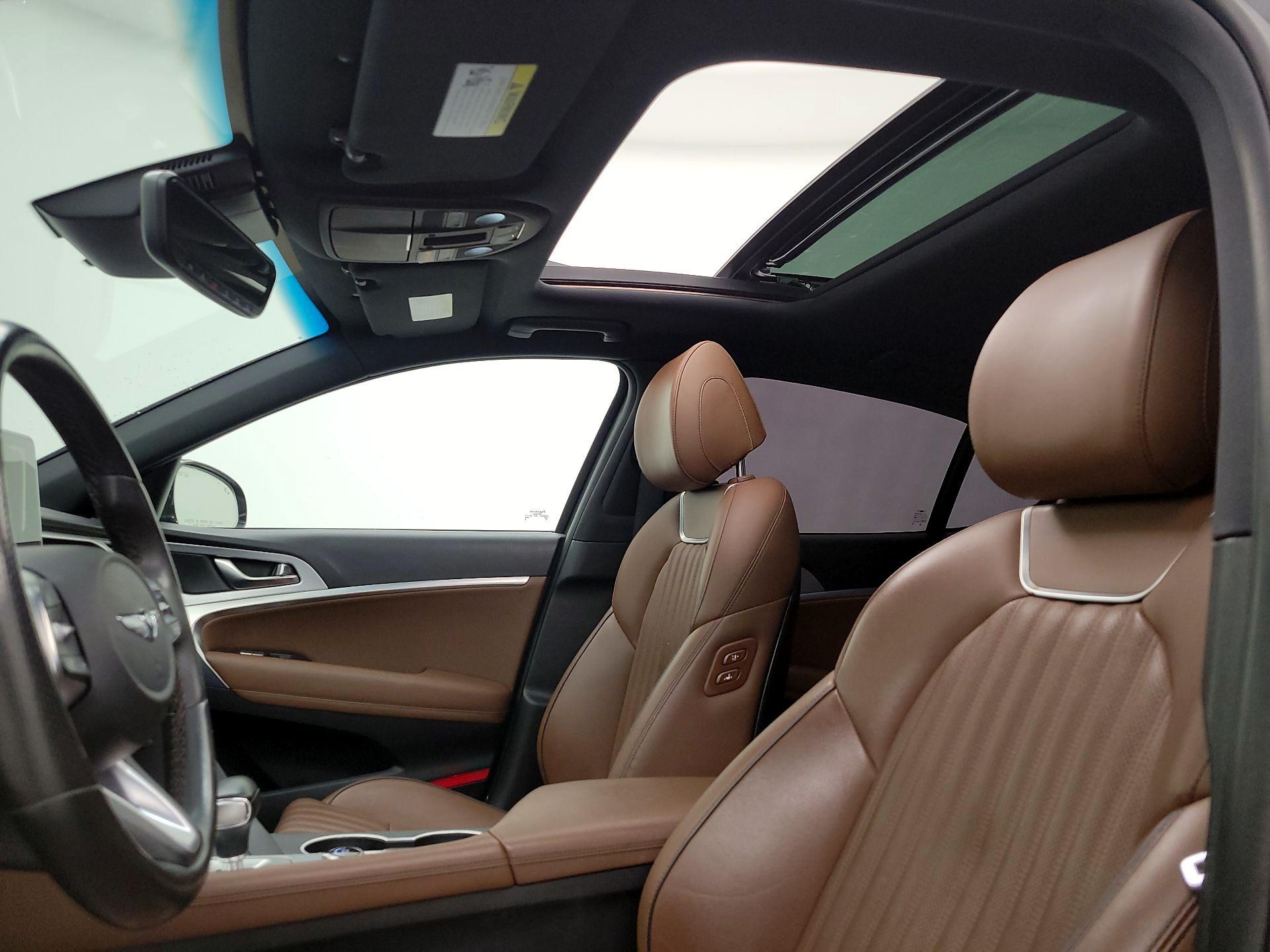 Thumbnail: 2021 Genesis G70 - 18