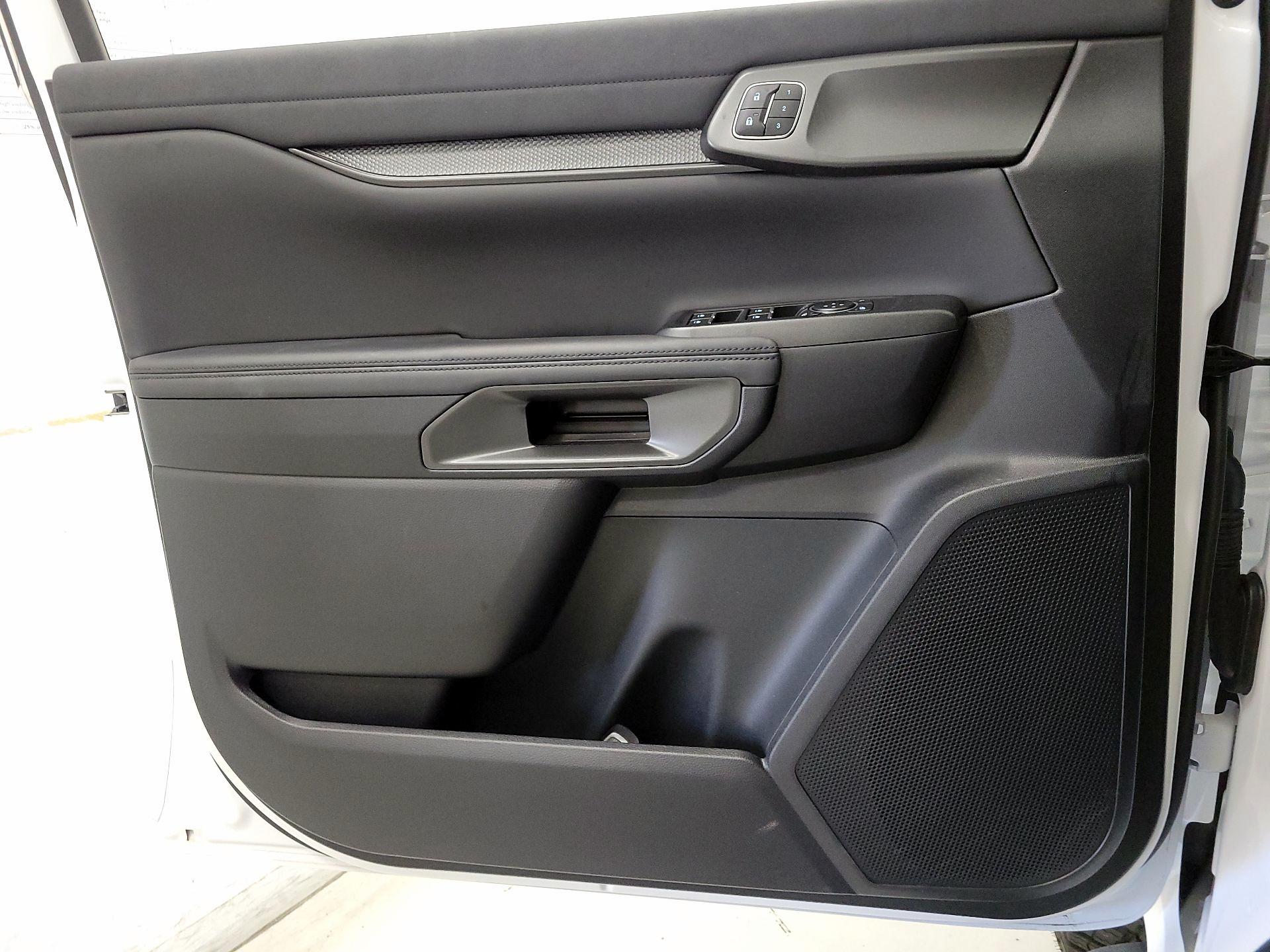 Thumbnail: 2024 Ford Ranger - 12