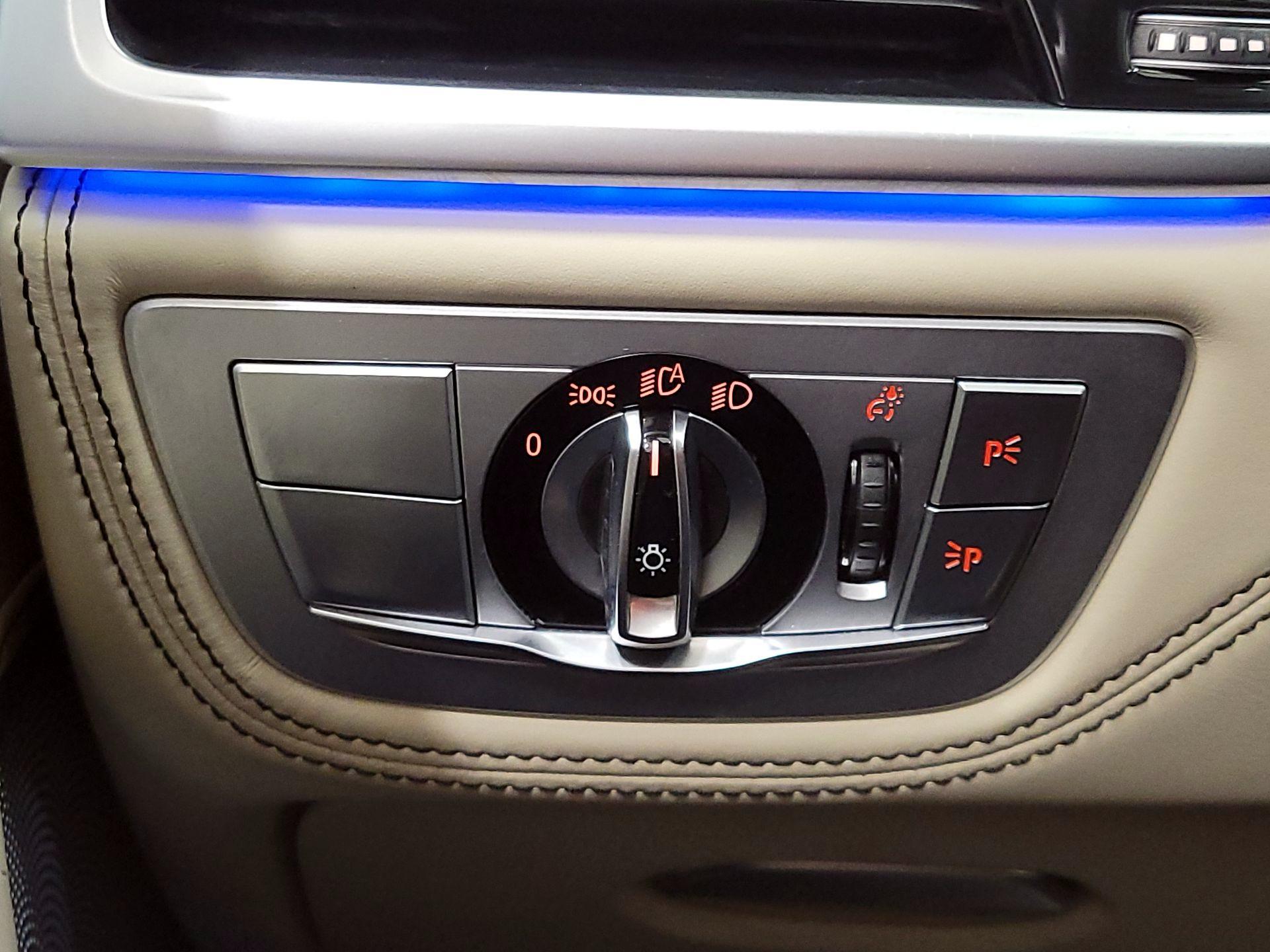 Thumbnail: 2020 BMW 7 Series - 13