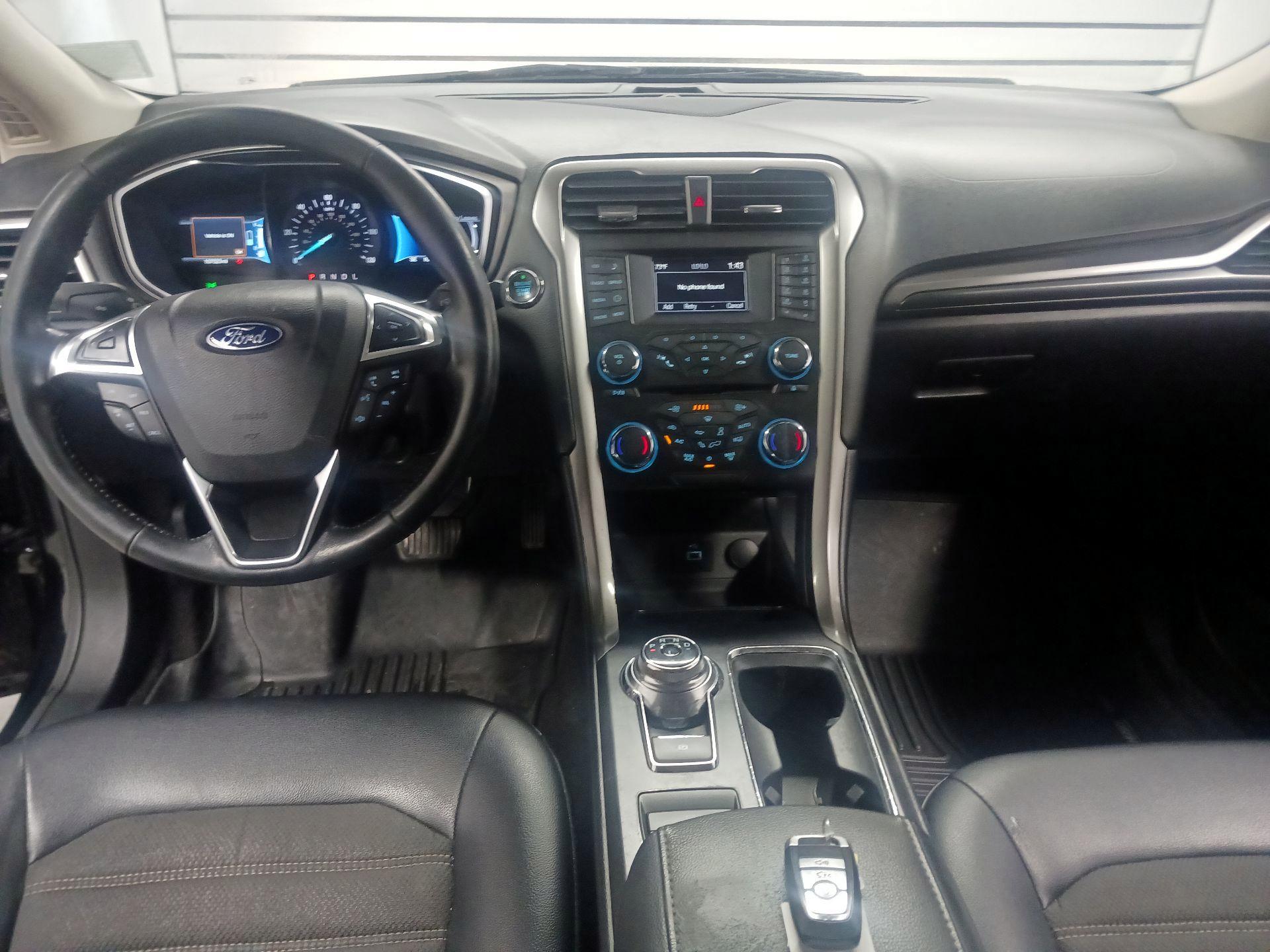 Thumbnail: 2017 Ford Fusion - 9