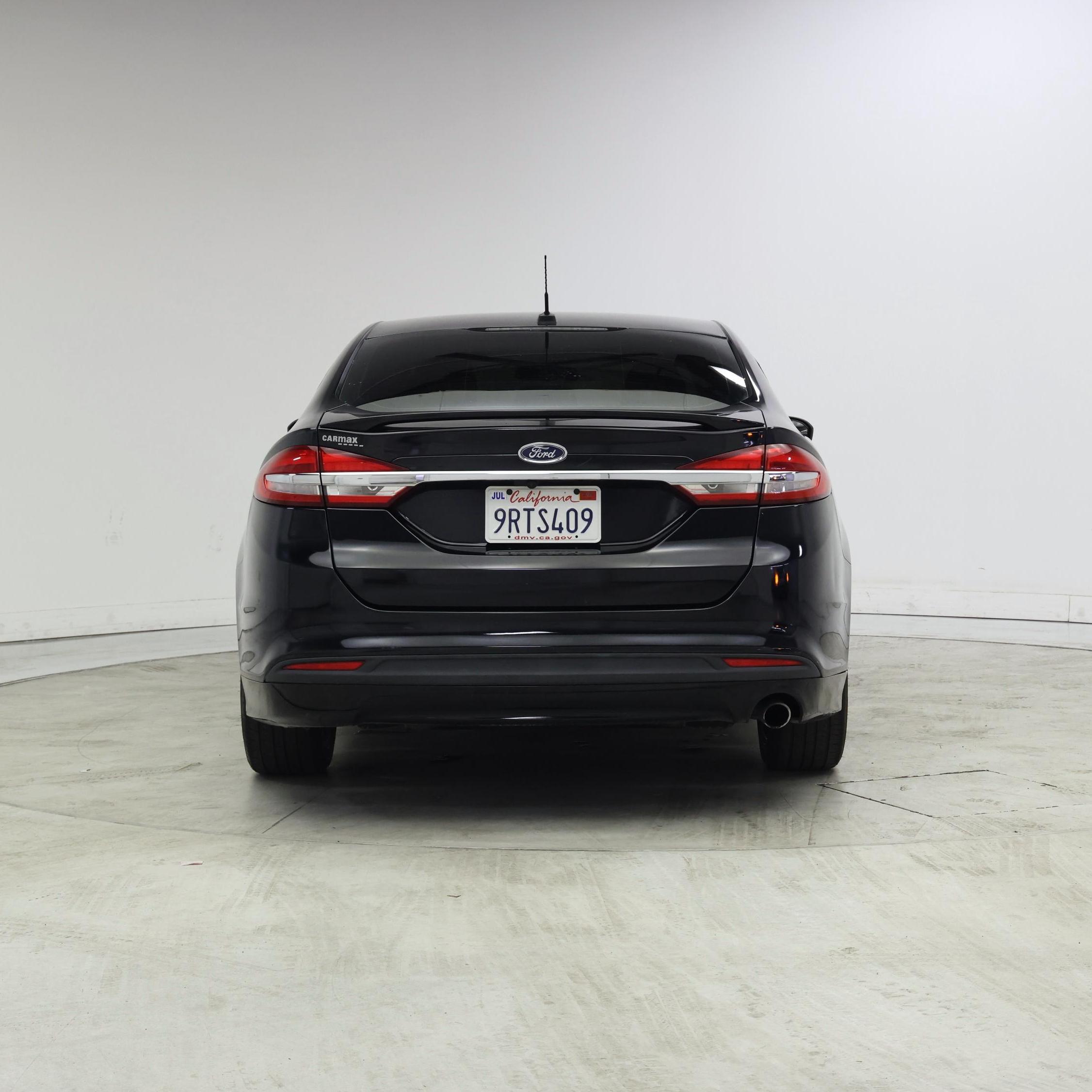Thumbnail: 2017 Ford Fusion - 6