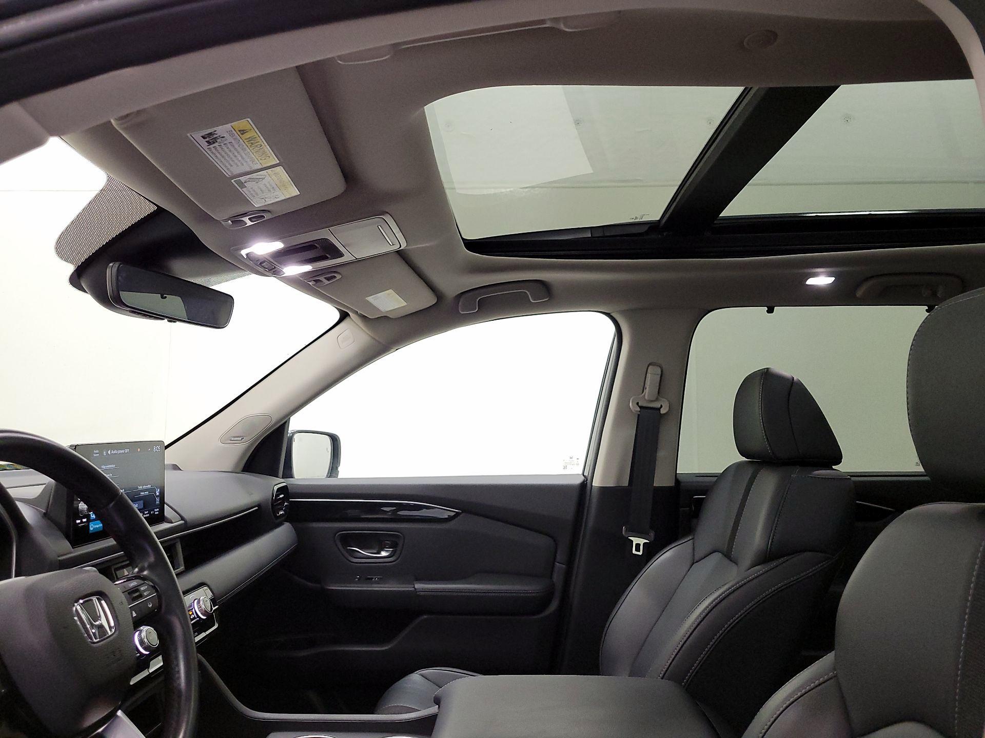 Thumbnail: 2025 Honda Pilot - 20