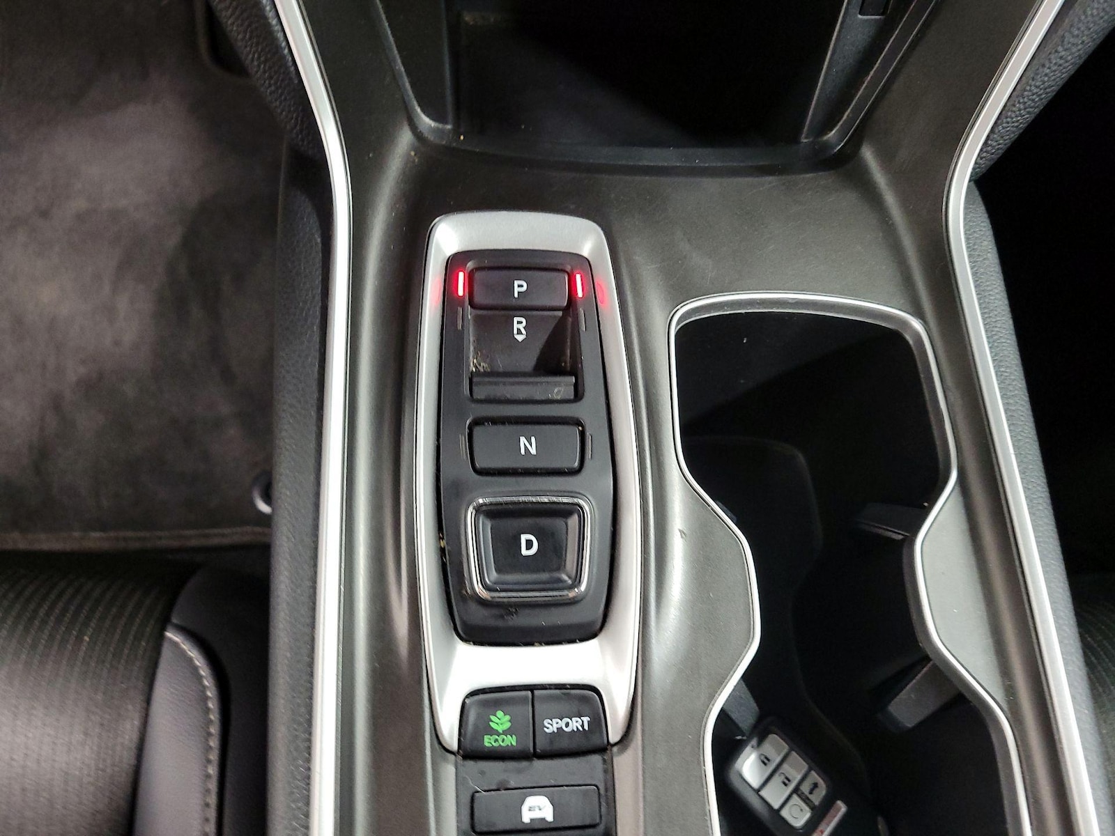 2022 Honda Accord Hybrid Sport - Photo 16