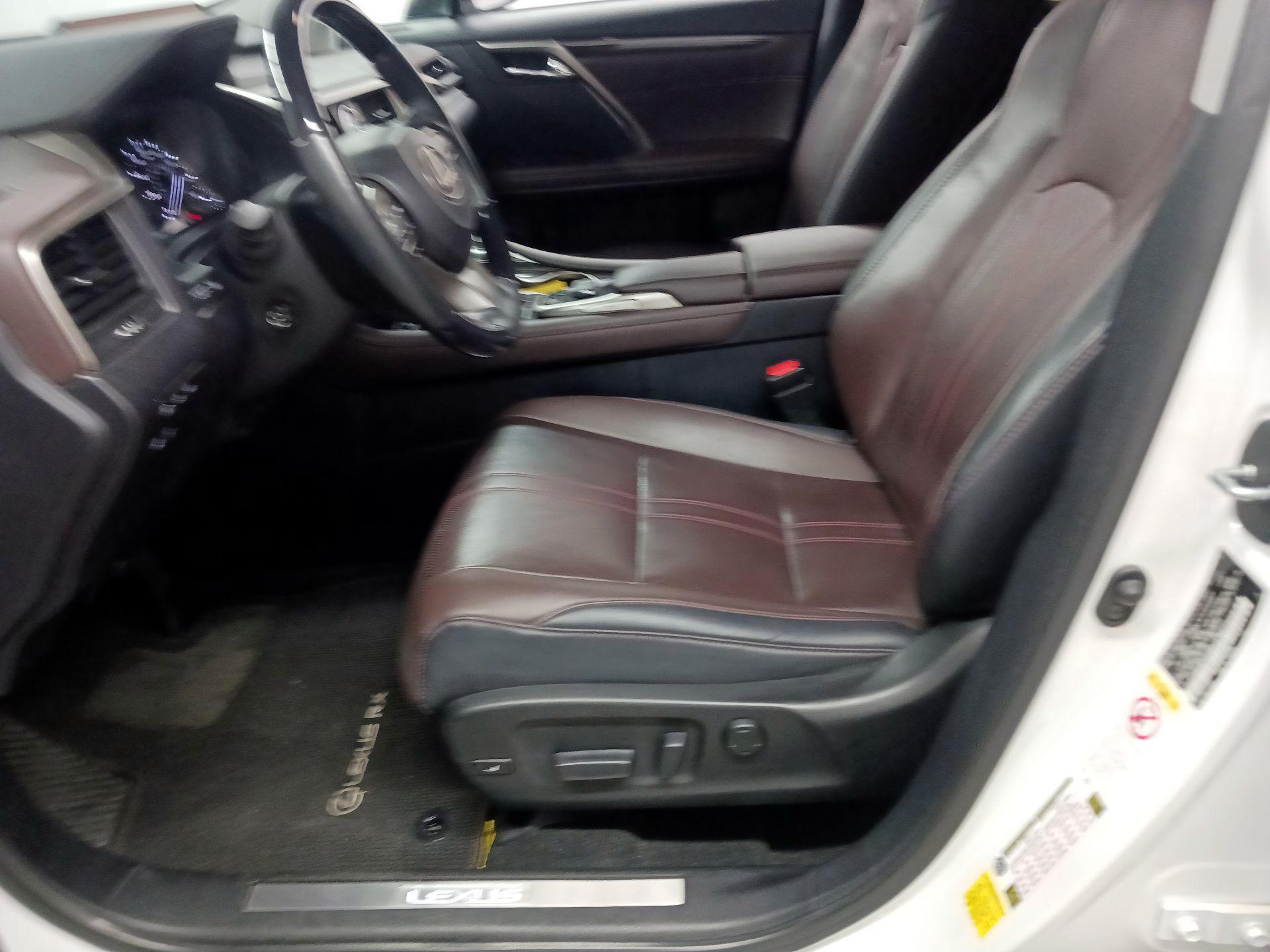 Thumbnail: 2019 Lexus RX - 11