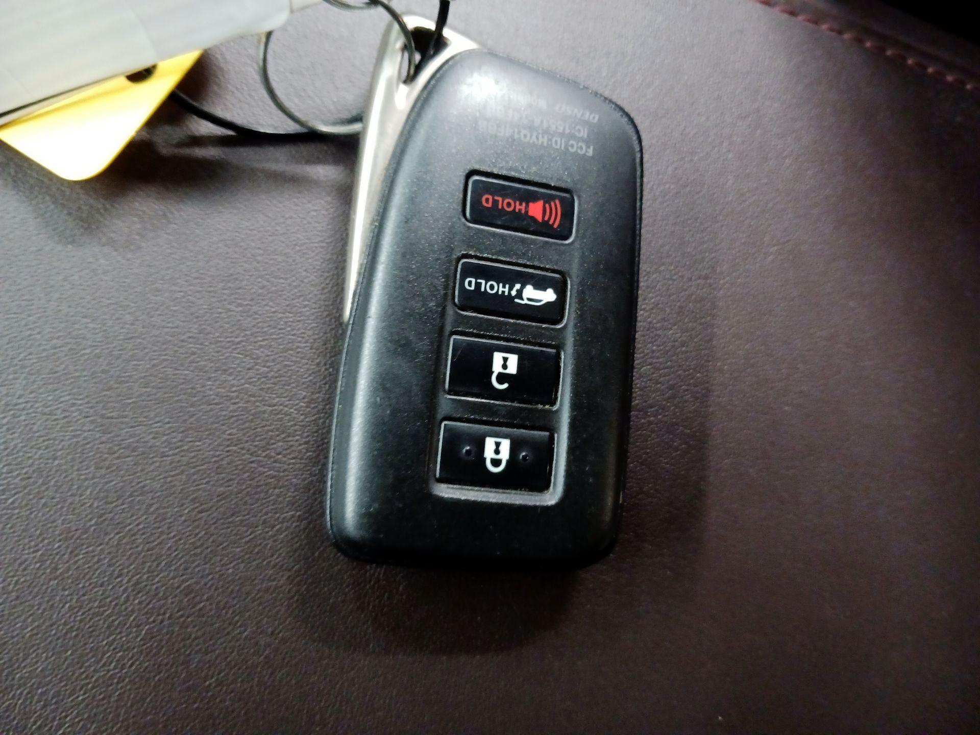 Thumbnail: 2019 Lexus RX - 19