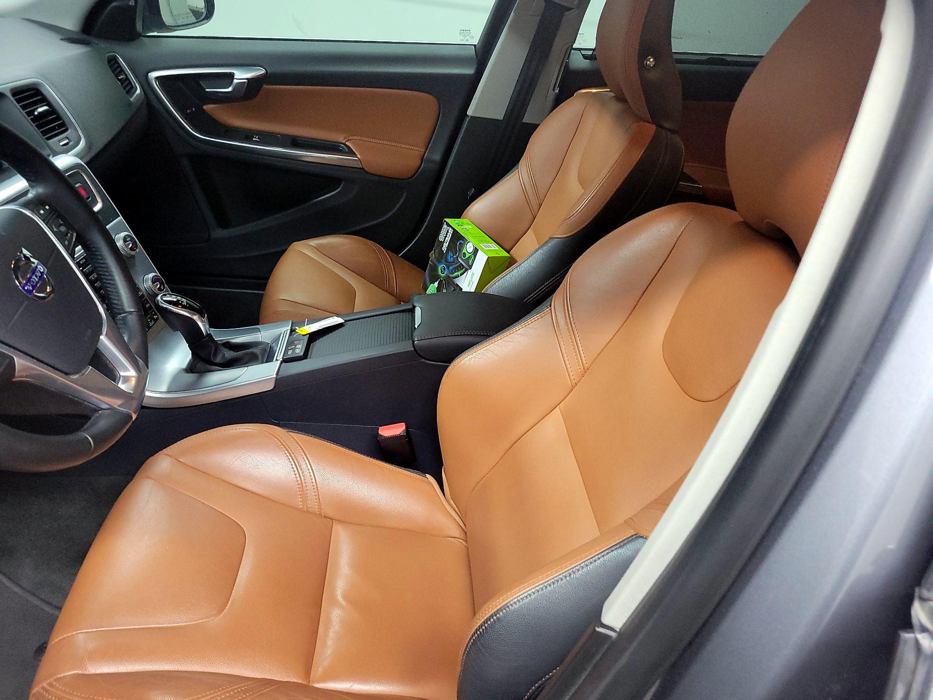 Thumbnail: 2017 Volvo S60 - 11