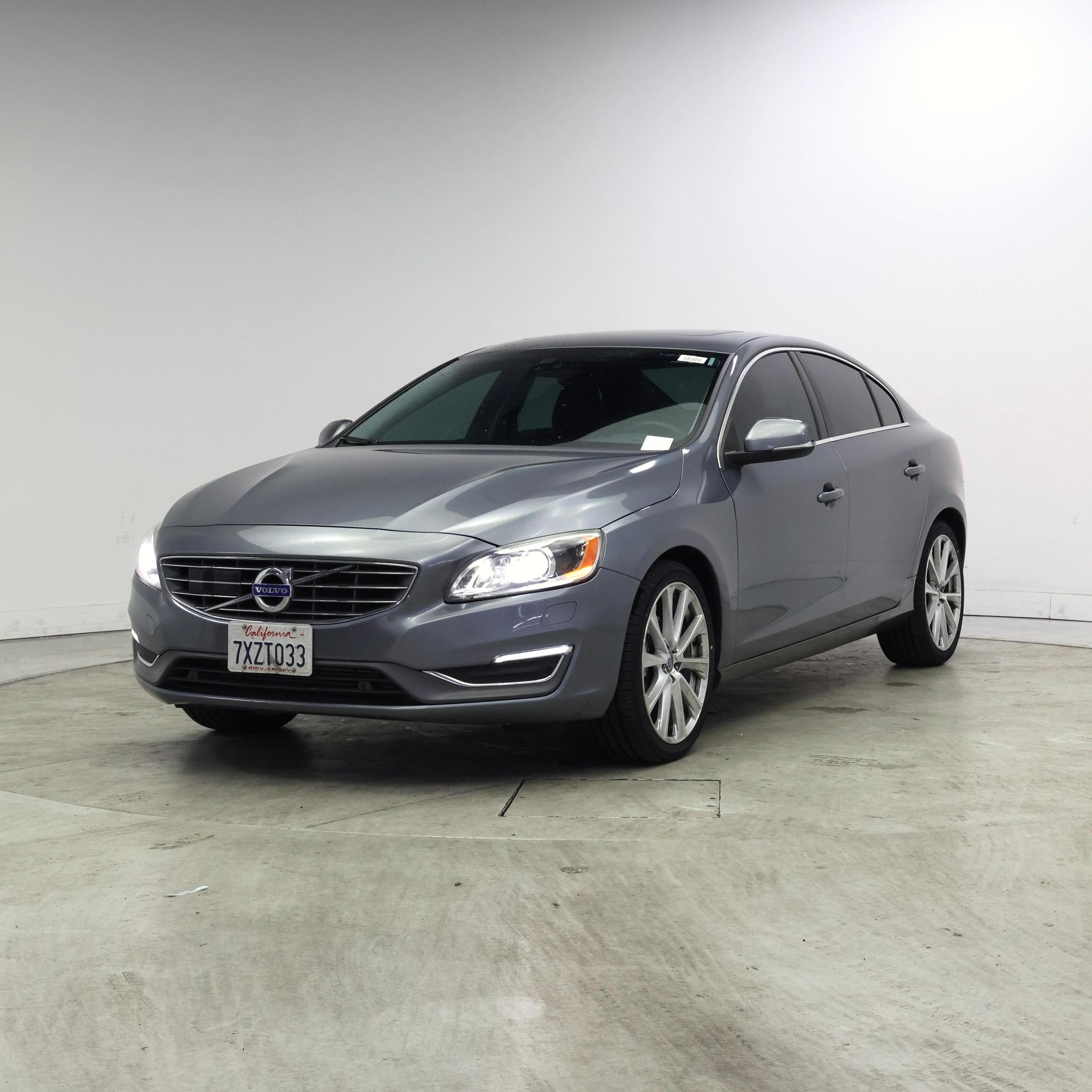 Thumbnail: 2017 Volvo S60 - 4