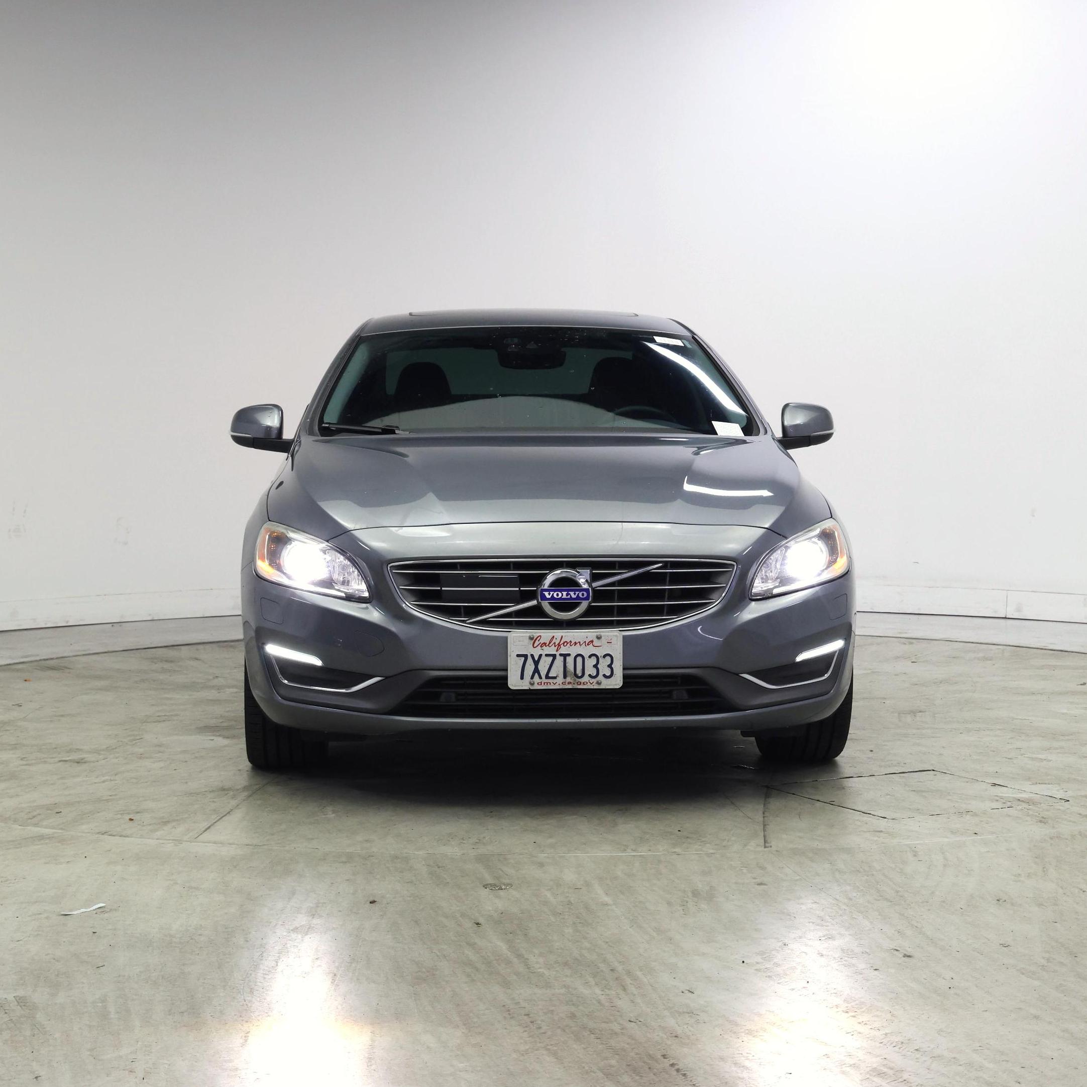 Thumbnail: 2017 Volvo S60 - 5