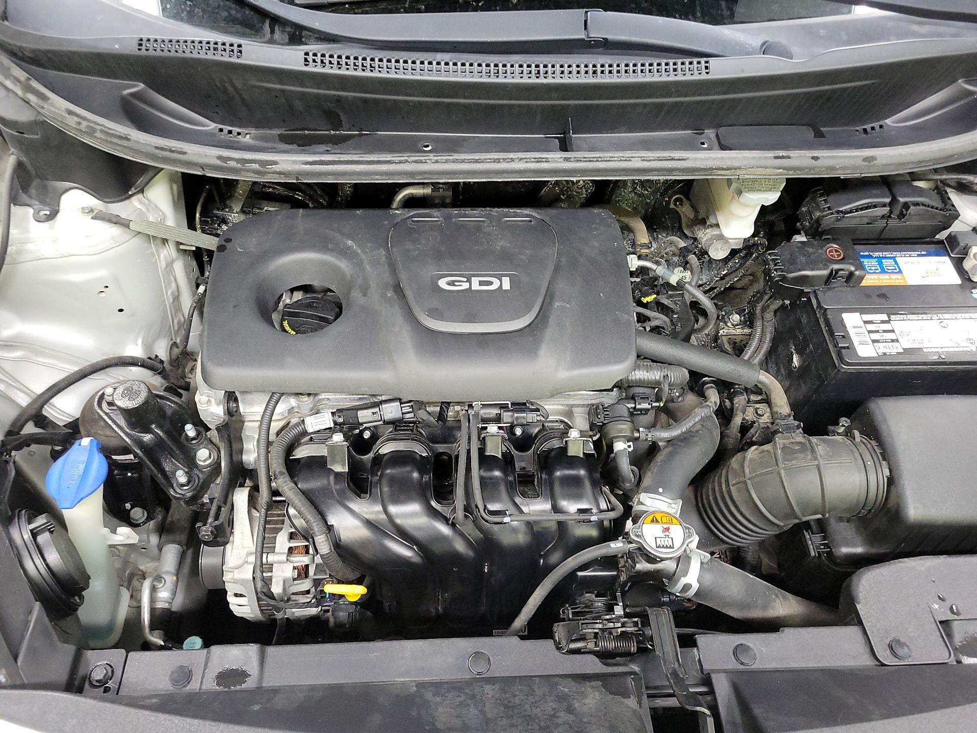 Thumbnail: 2016 Kia Rio5 - 19