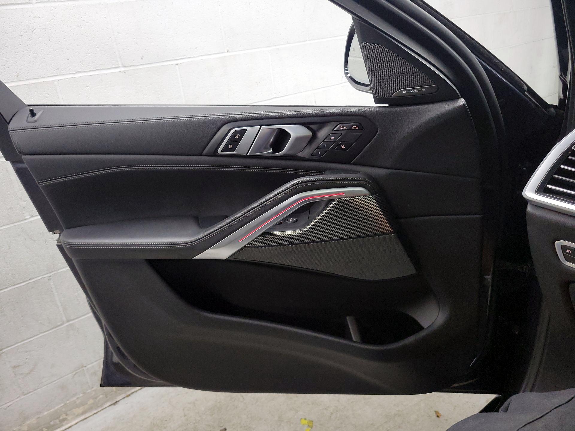 Thumbnail: 2020 BMW X6 - 12