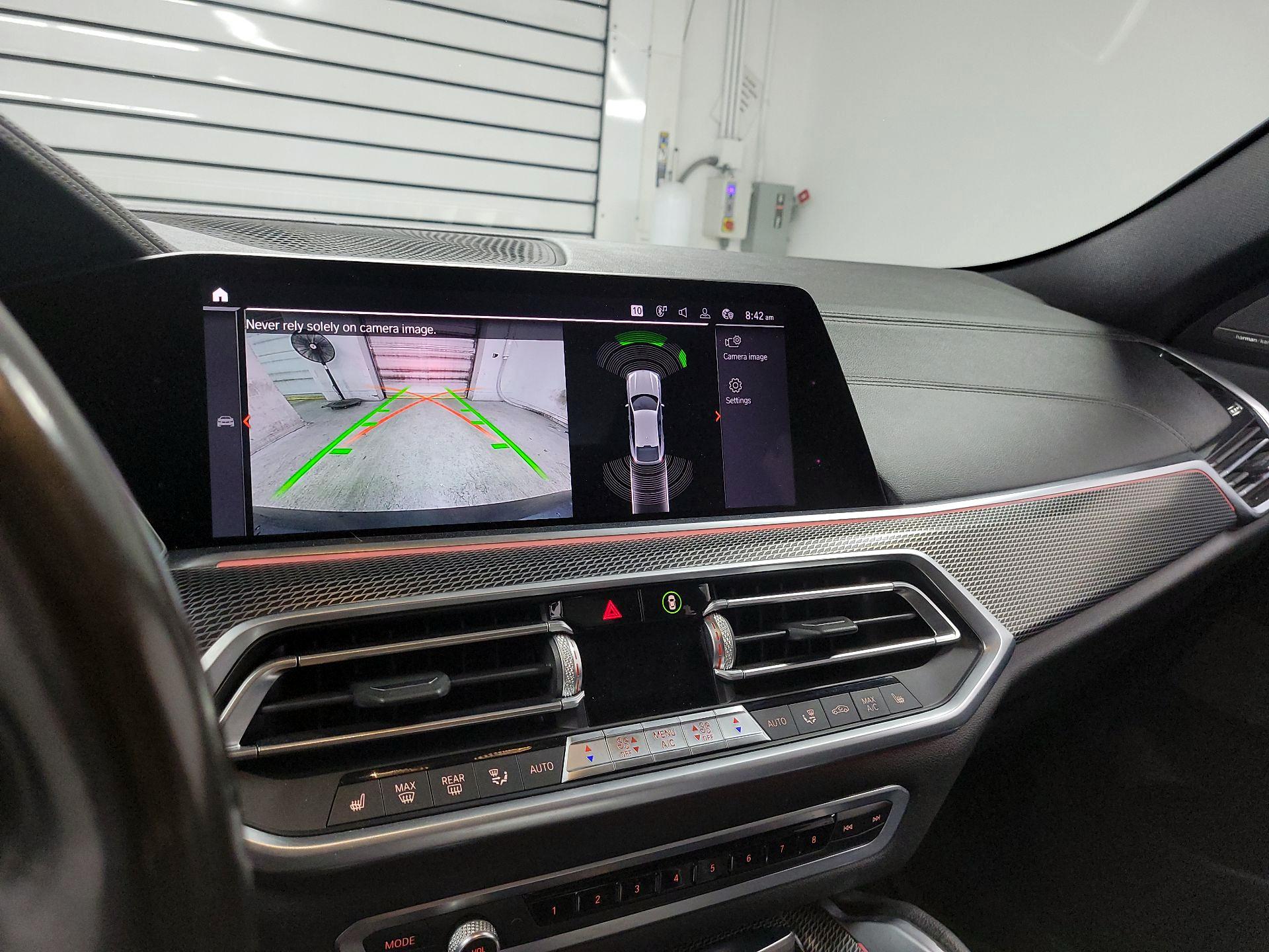 Thumbnail: 2020 BMW X6 - 13