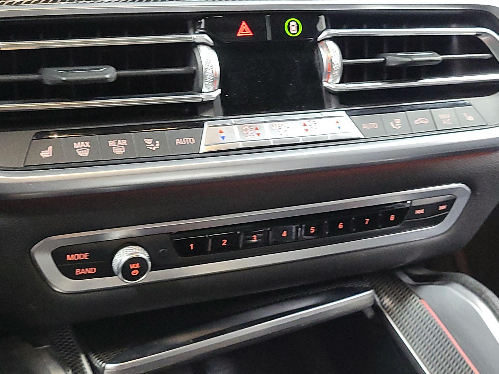 Thumbnail: 2020 BMW X6 - 15