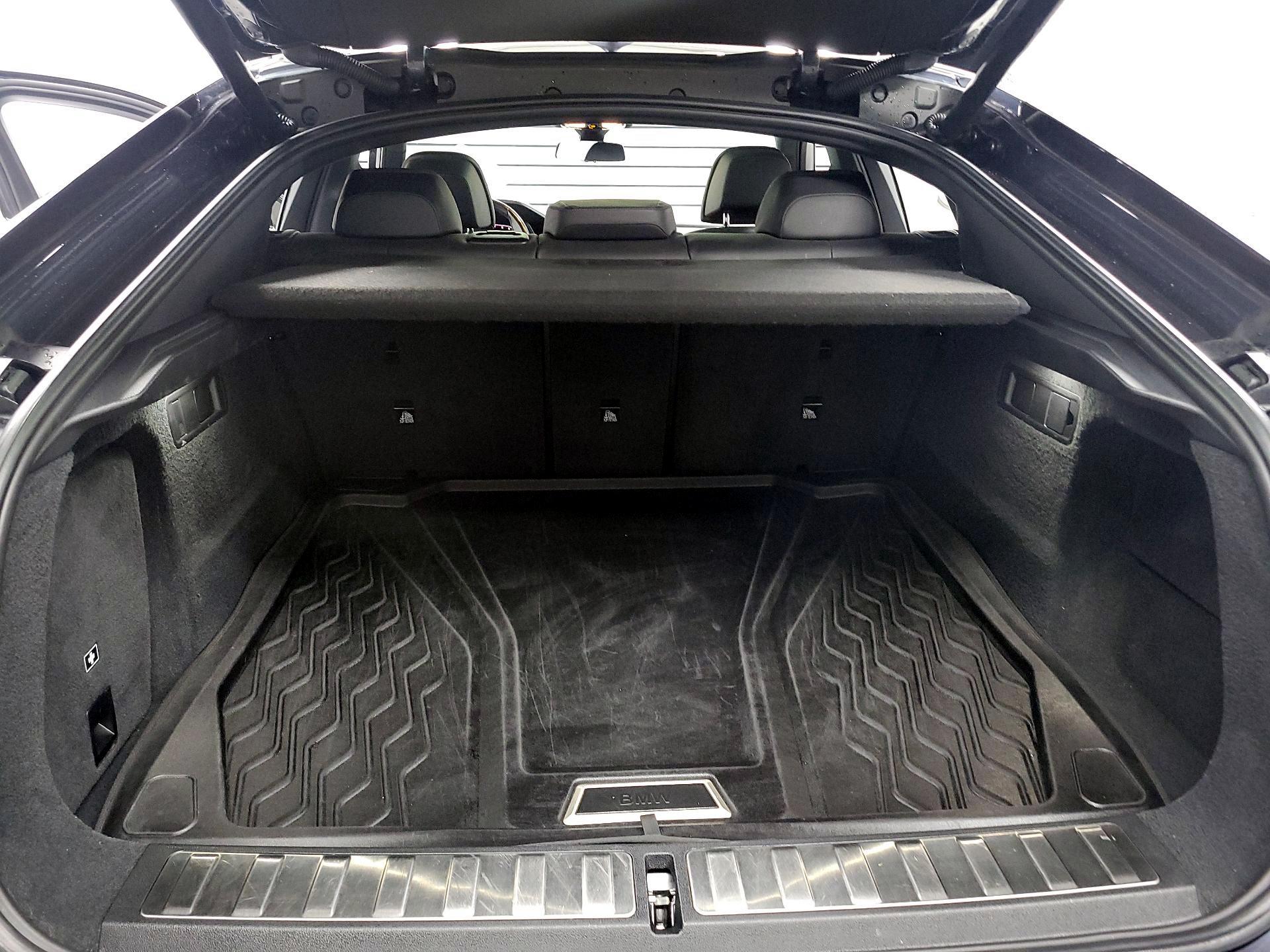 Thumbnail: 2020 BMW X6 - 18