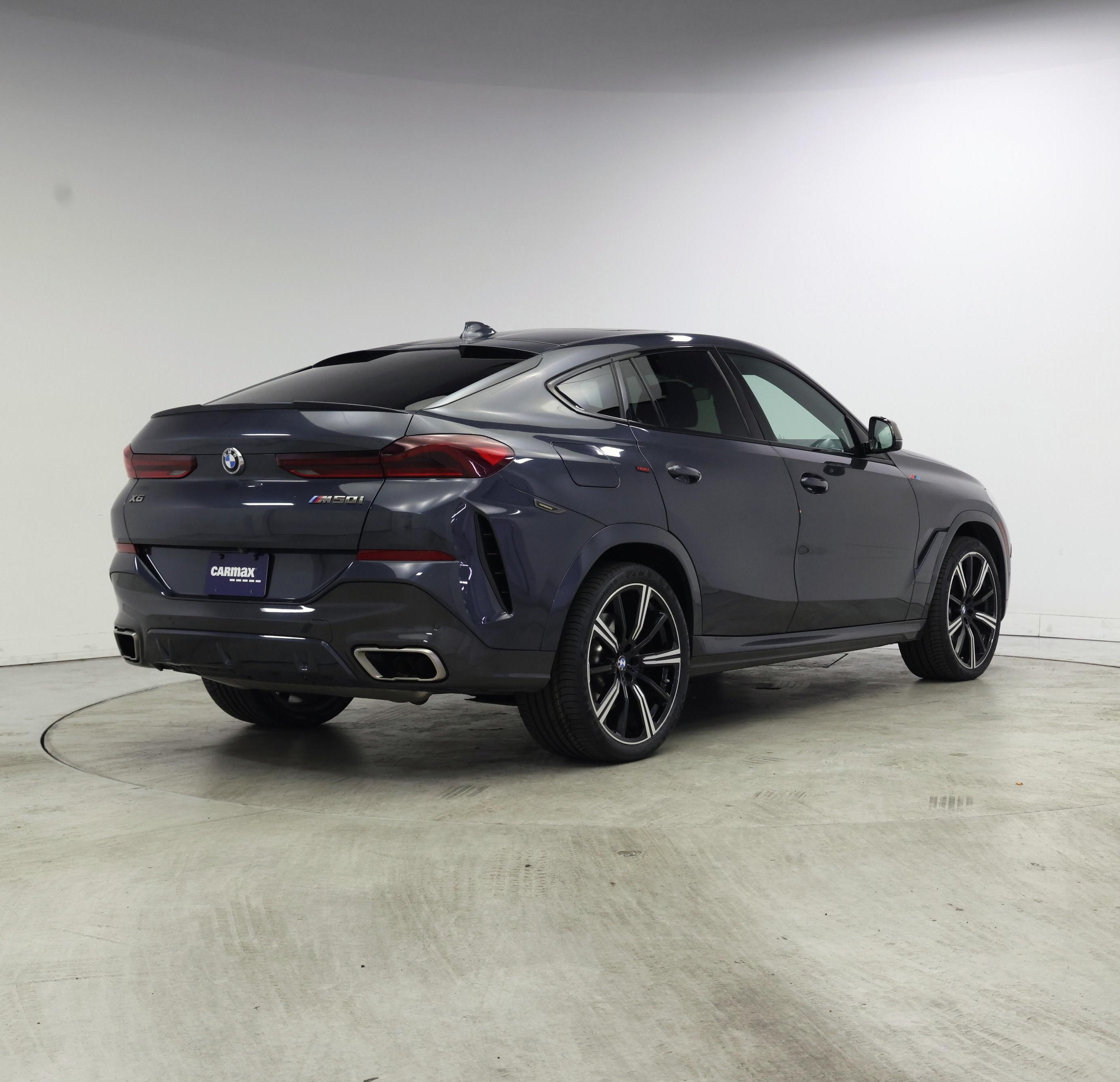 Thumbnail: 2020 BMW X6 - 8