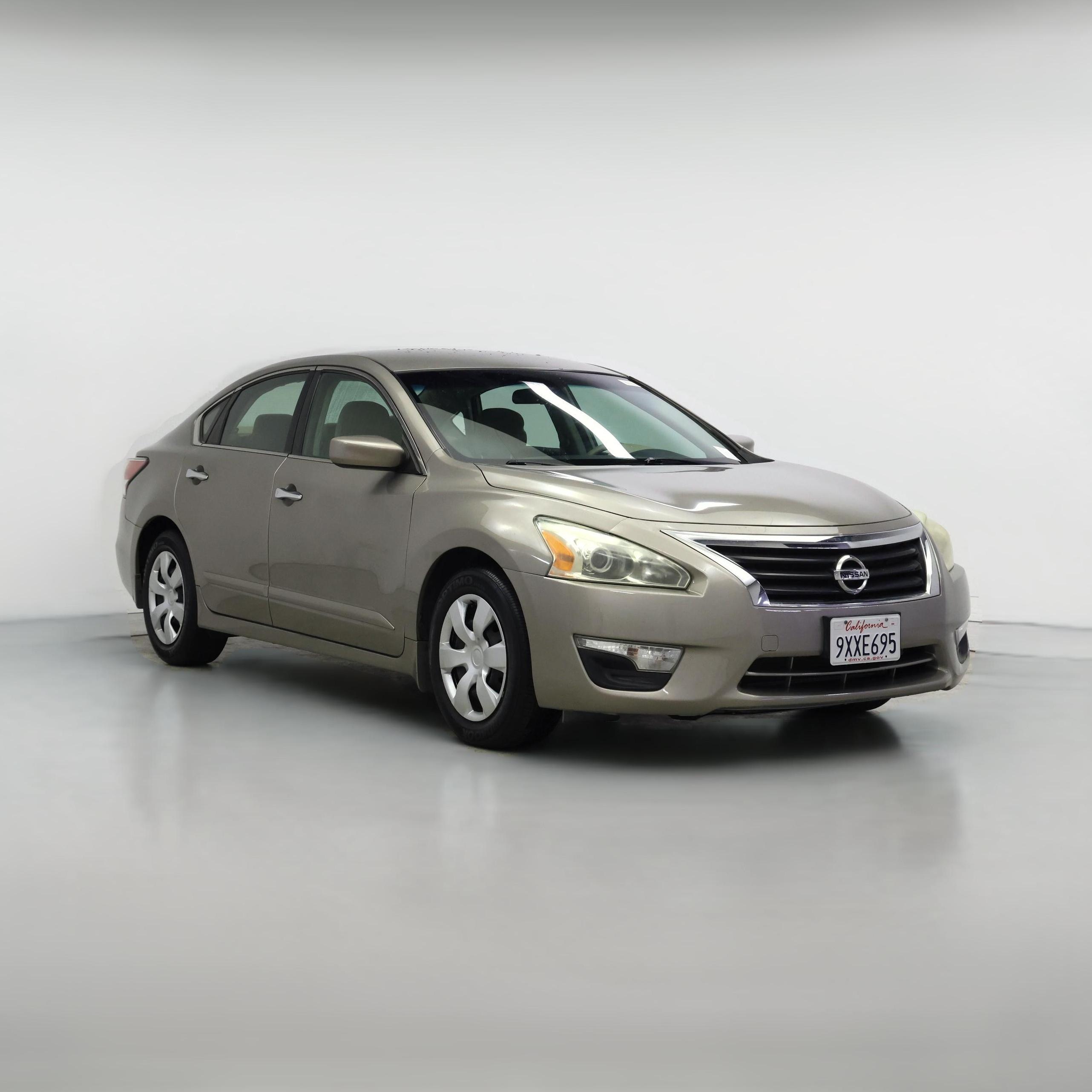 Thumbnail: 2014 Nissan Altima - 1