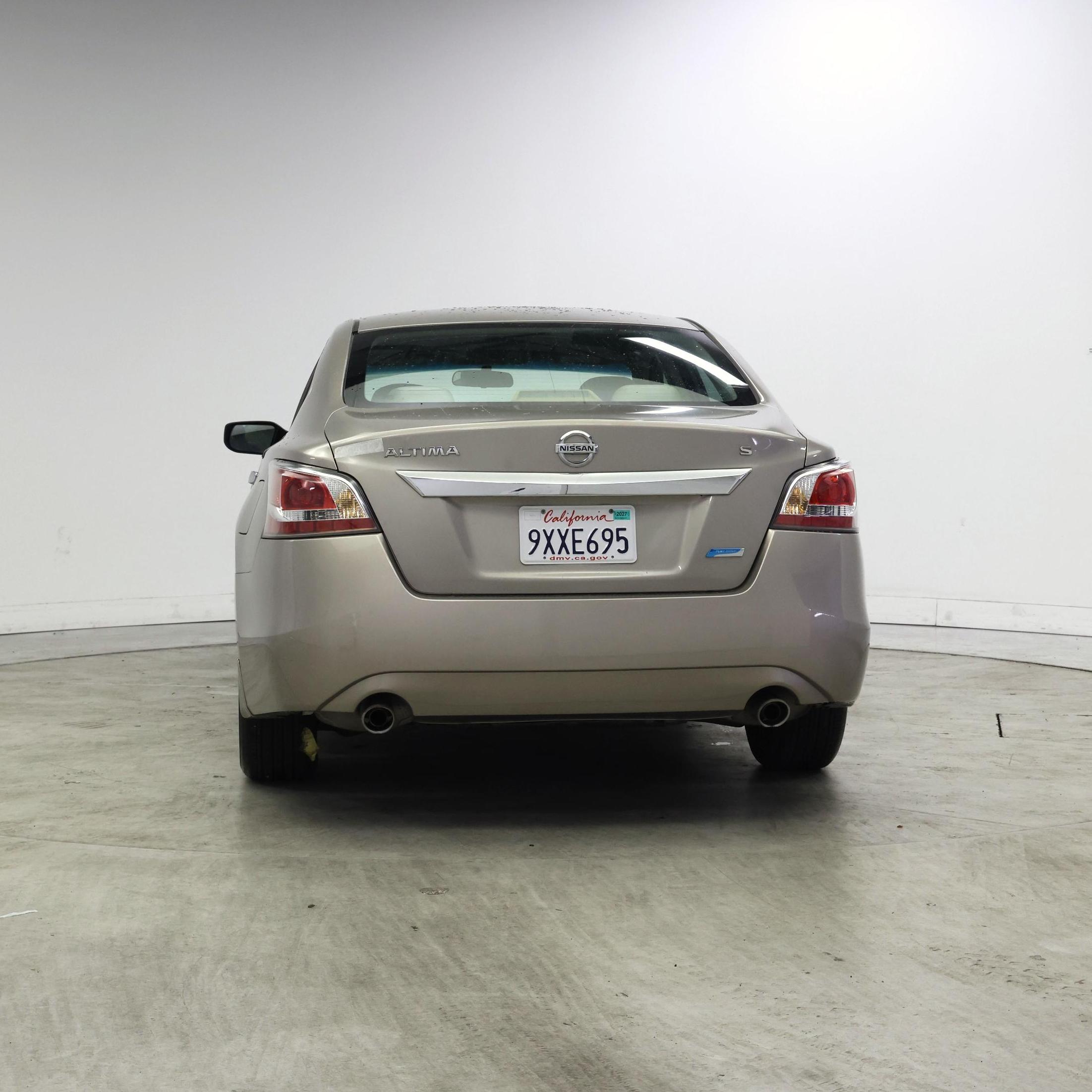 Thumbnail: 2014 Nissan Altima - 6