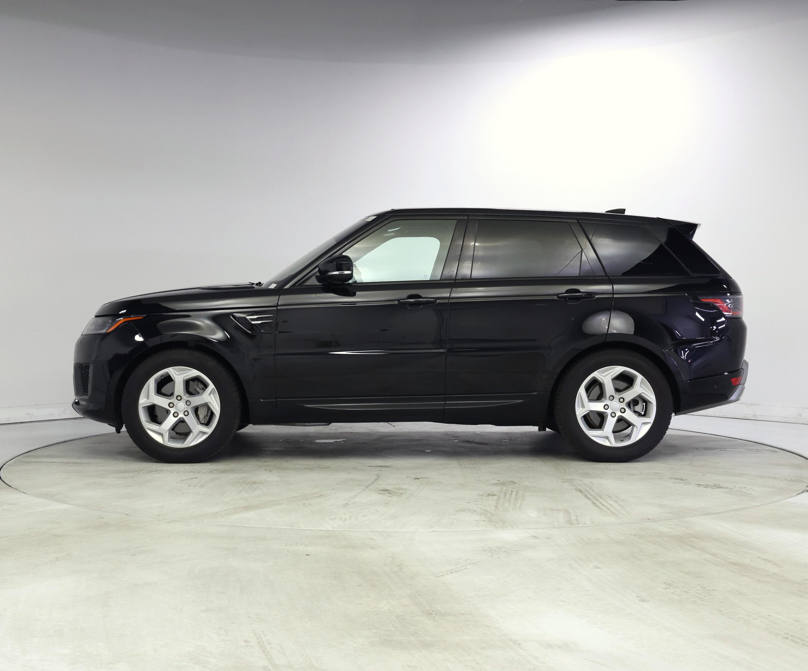 Thumbnail: 2018 Land Rover Range Rover Sport - 3