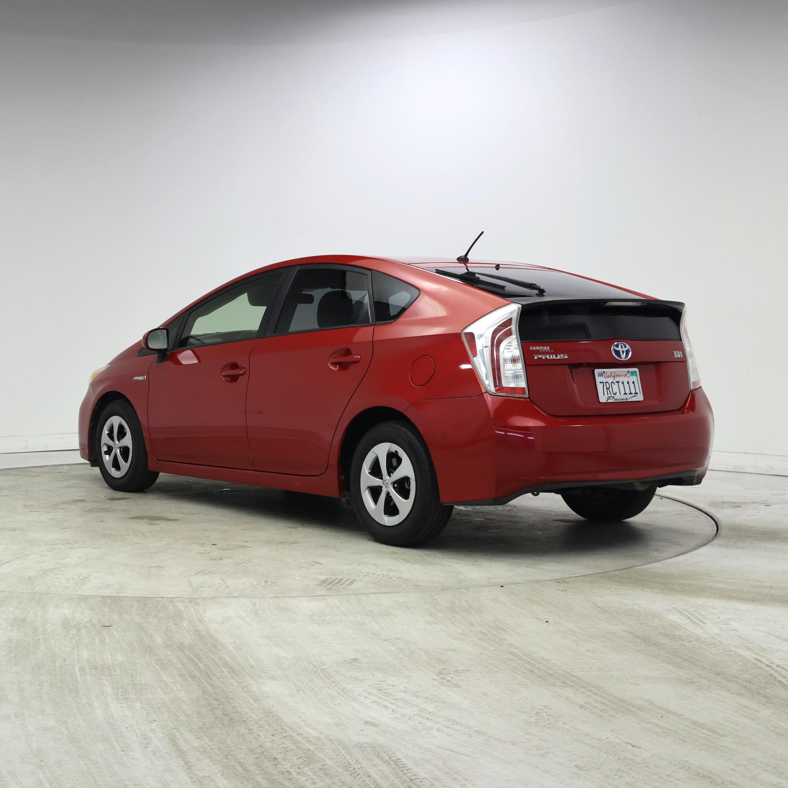 Thumbnail: 2015 Toyota Prius - 2