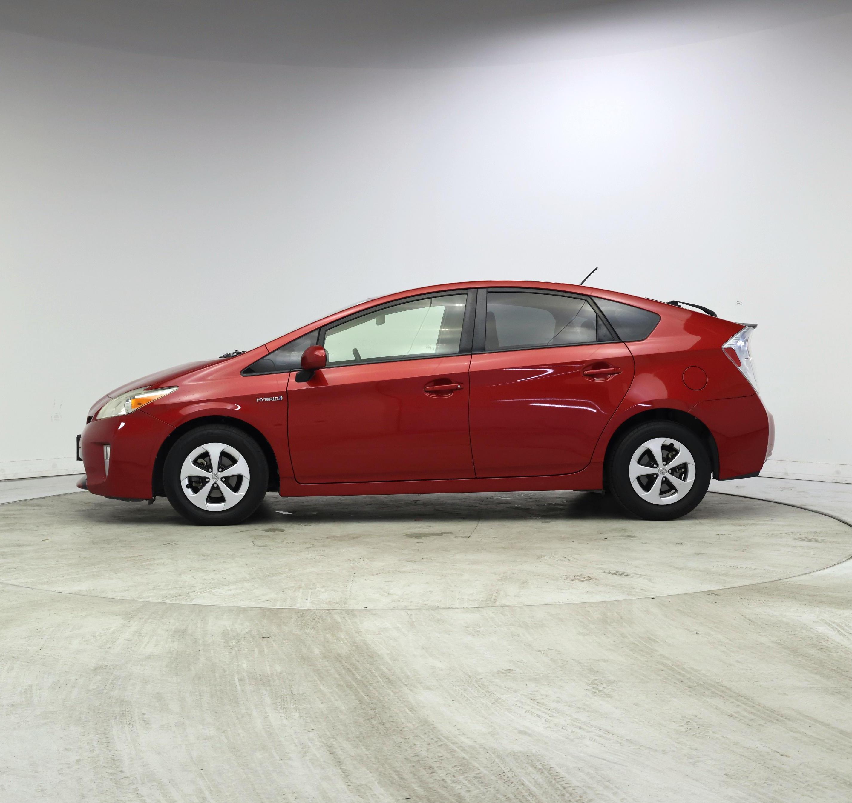 Thumbnail: 2015 Toyota Prius - 3