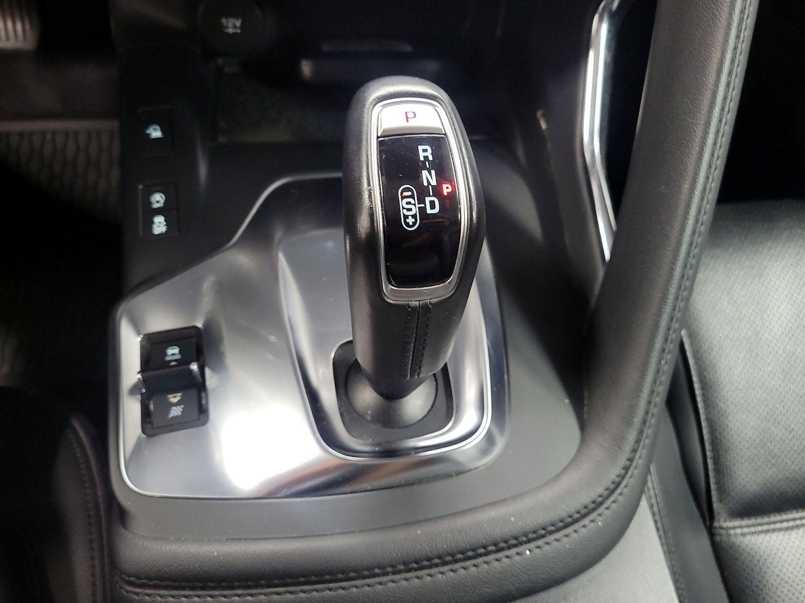 2020 Jaguar E-PACE SE - Photo 16
