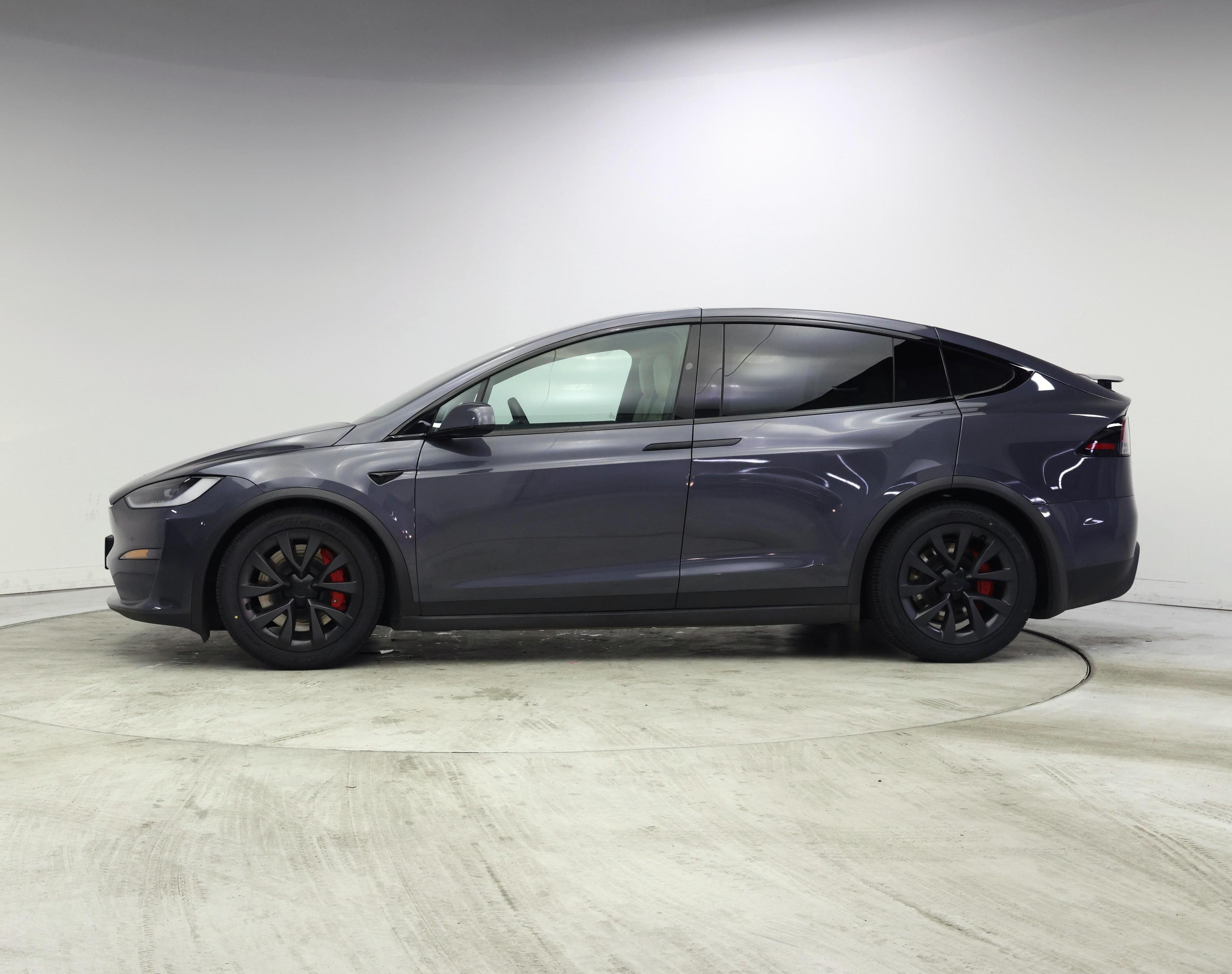Thumbnail: 2023 Tesla Model X - 3