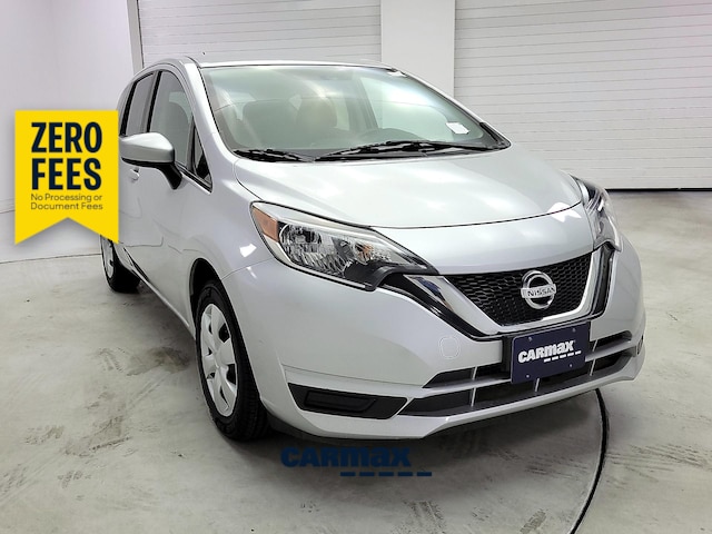 Silver 2019 Nissan Versa Note SV FWD Hatchback Front-Wheel Drive Automatic